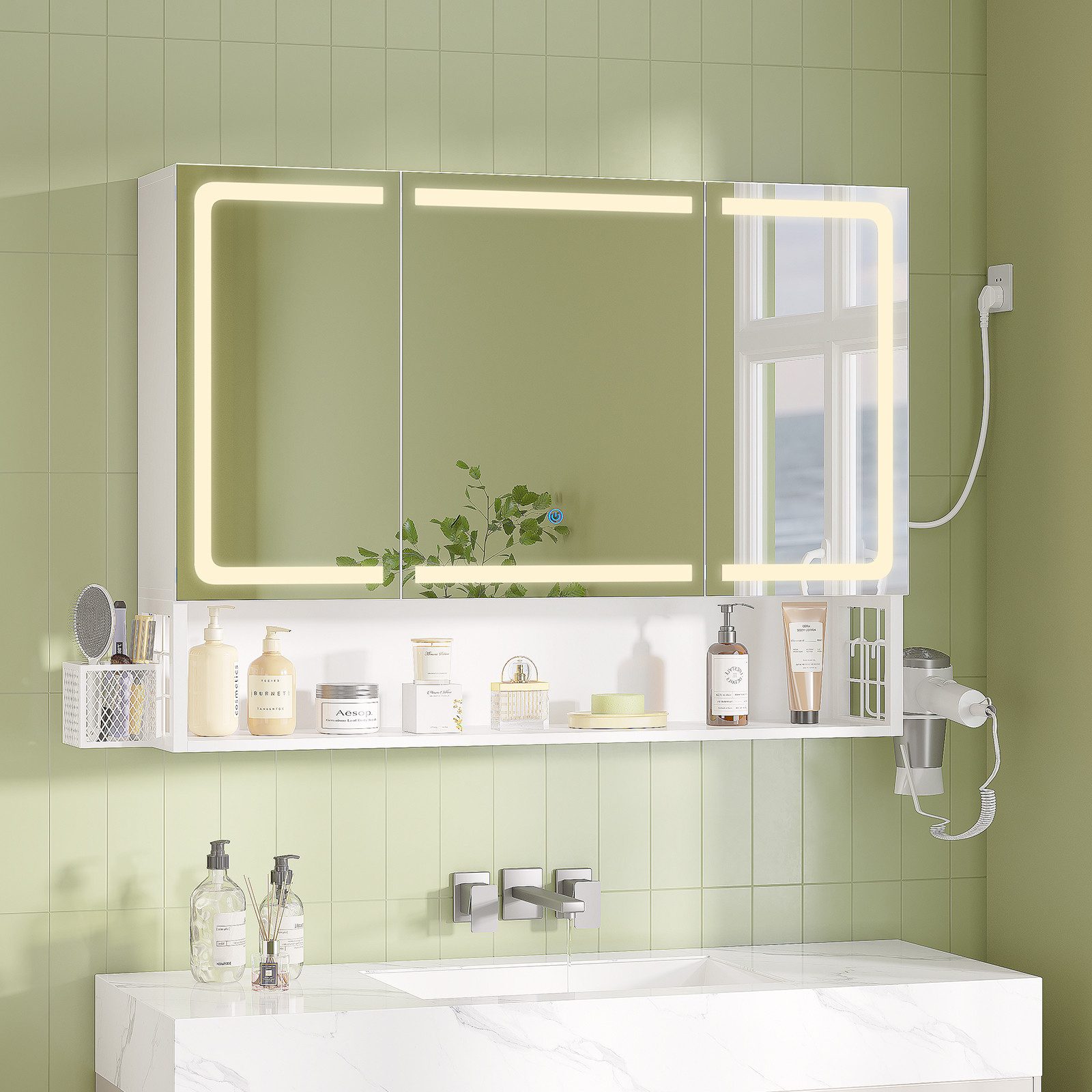 MSMASK Badezimmerspiegelschrank mit LED-Beleuchtung & Steckdose, Spiegelschrank (1-St) 3 Türen, 1 offener Einlegeboden, 90×16×70 cm, Weiß