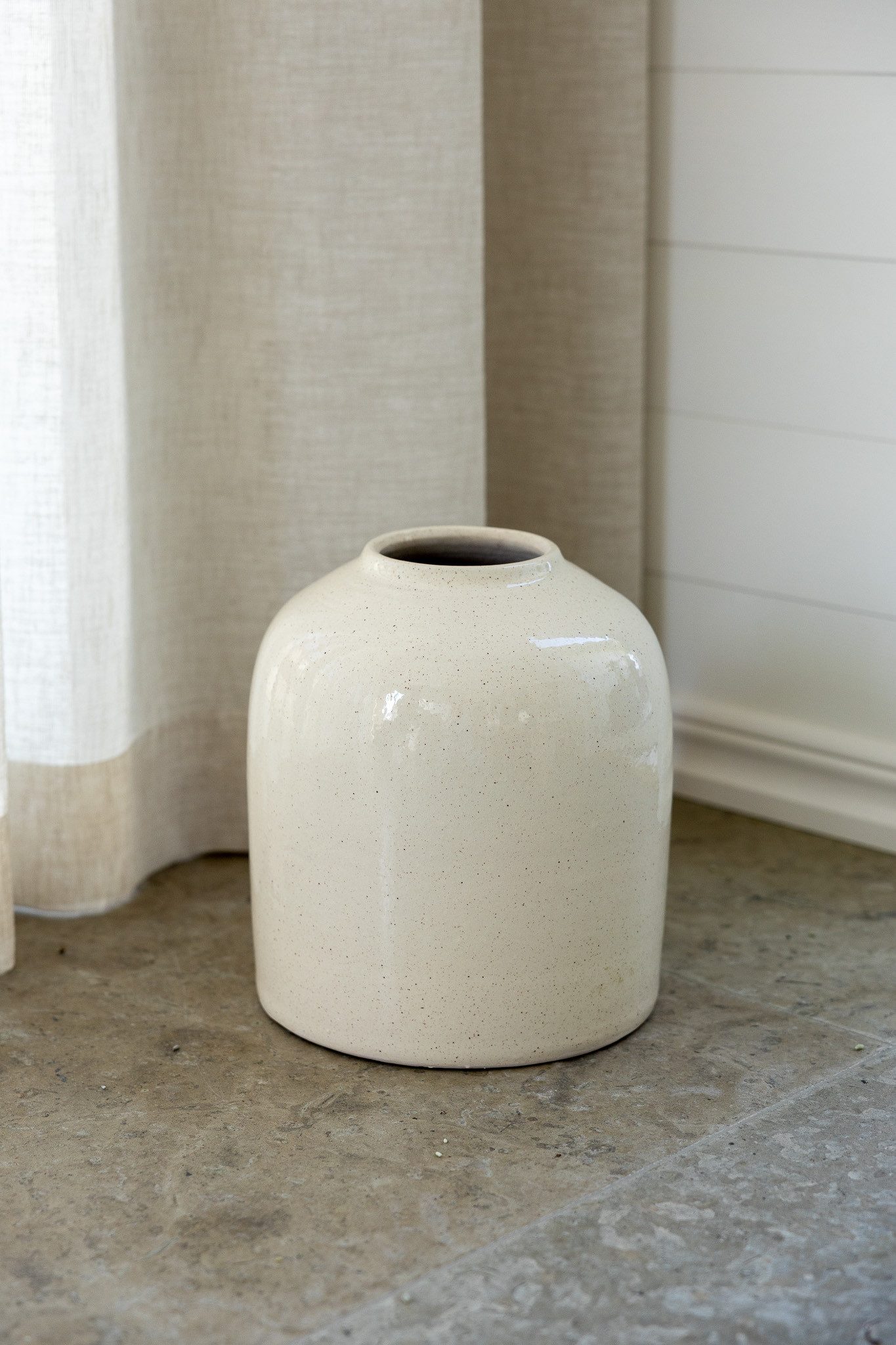 Storefactory Scandinavia Dekovase Vase DOMSJÖ L natur weiß, Ø21x25cm