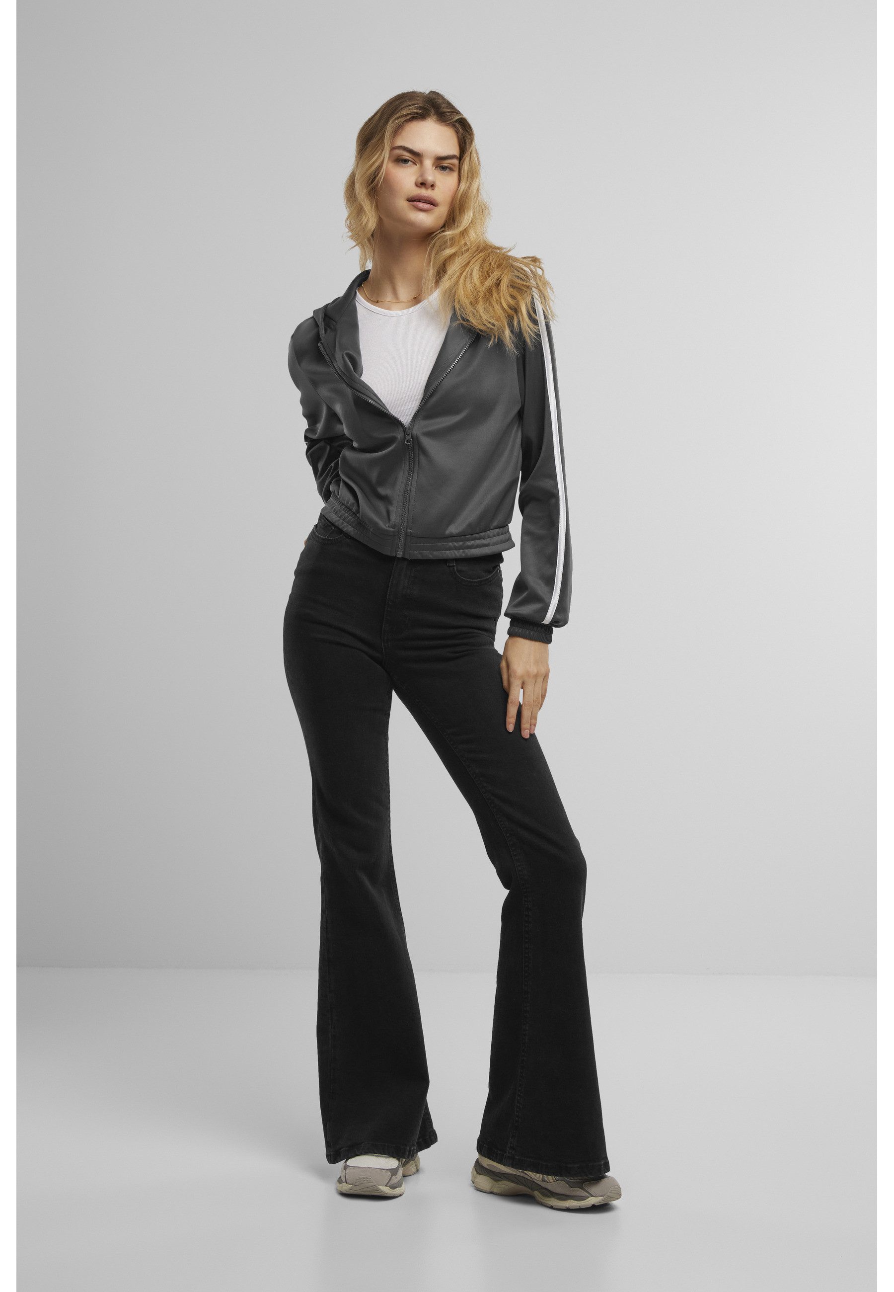 URBAN CLASSICS Trainingsjacke Urban Classics Ladies Cropped Track Jacket (1-St)