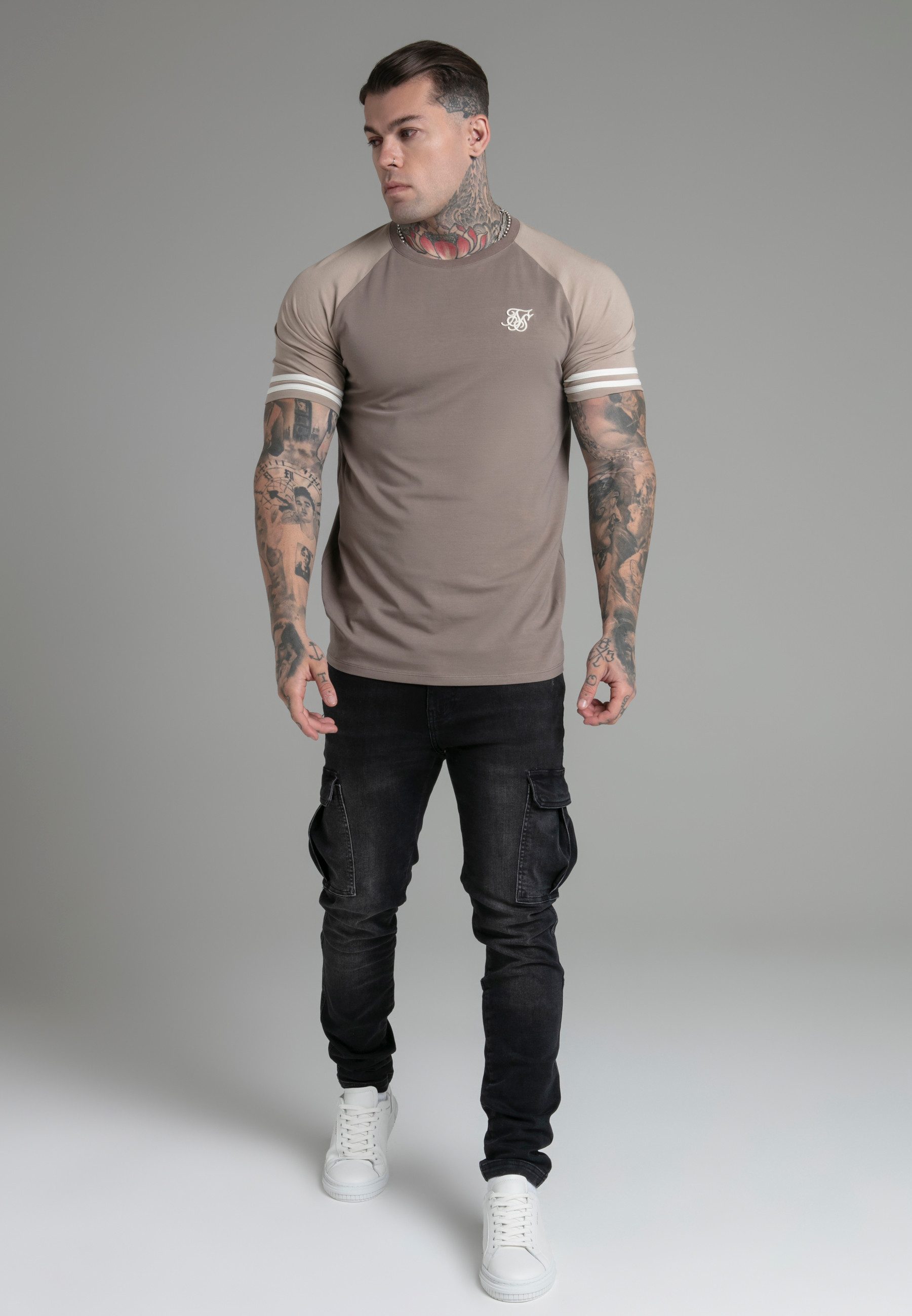 Siksilk T-Shirt SikSilk Herren Beige Raglan T-Shirt günstig online kaufen