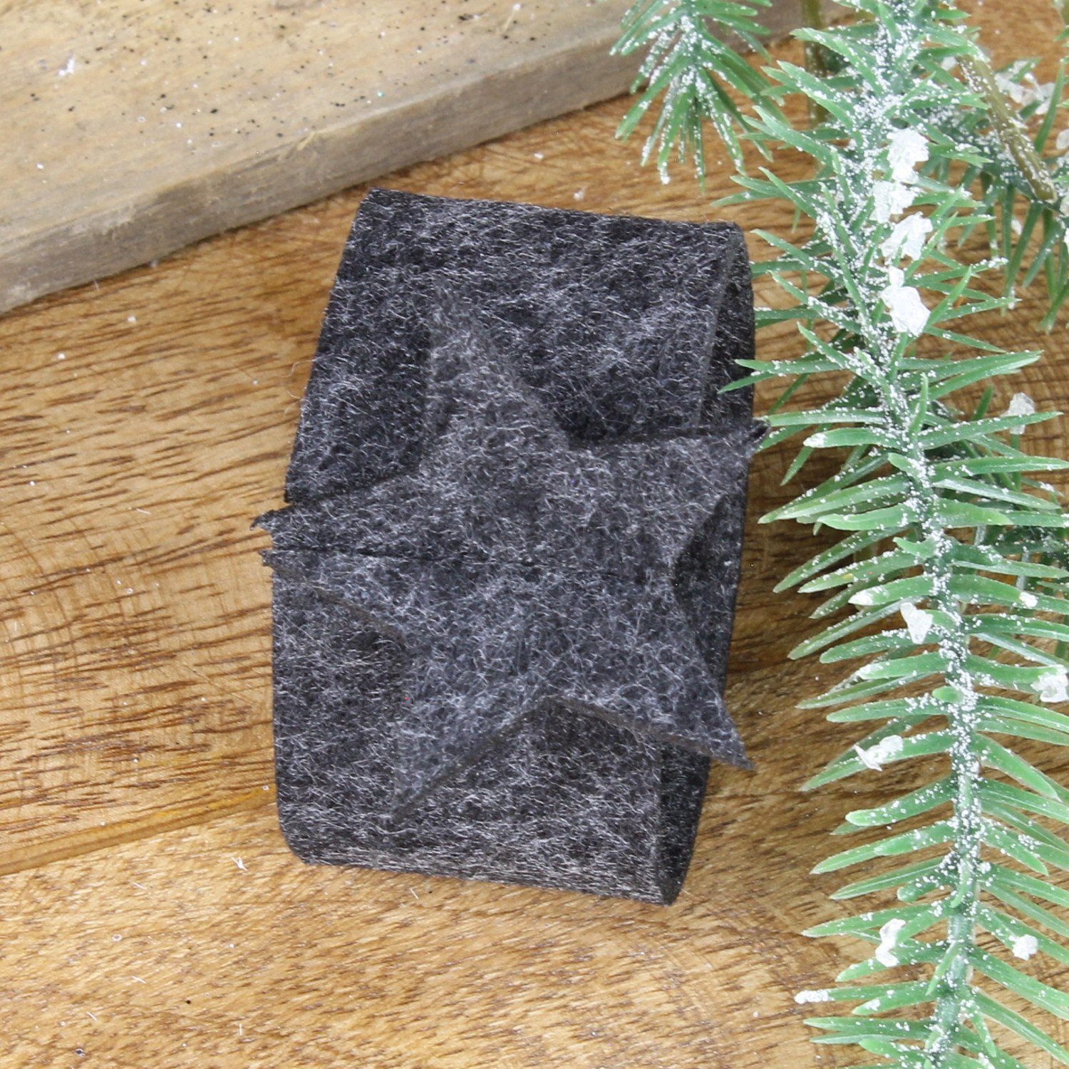 Macosa Home Serviettenring Weihnachtsdeko 8er Set edle Design Serviettenringe Stern, Filz, (Tischset Dinner Tisch Dekoration, 8-tlg., Tischdekoration Serviettenhalter Fest), in hellgrau und dunkelgrauWeihnachten Festliche