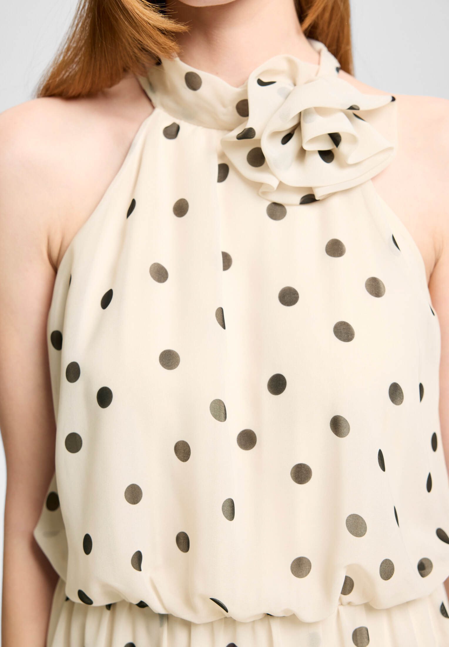 SWING Abendkleid - Abendkleid aus Chiffon mit Polka Dots Taillierter Schnitt mit fließendem Rockteil – Bild 4 von 5
