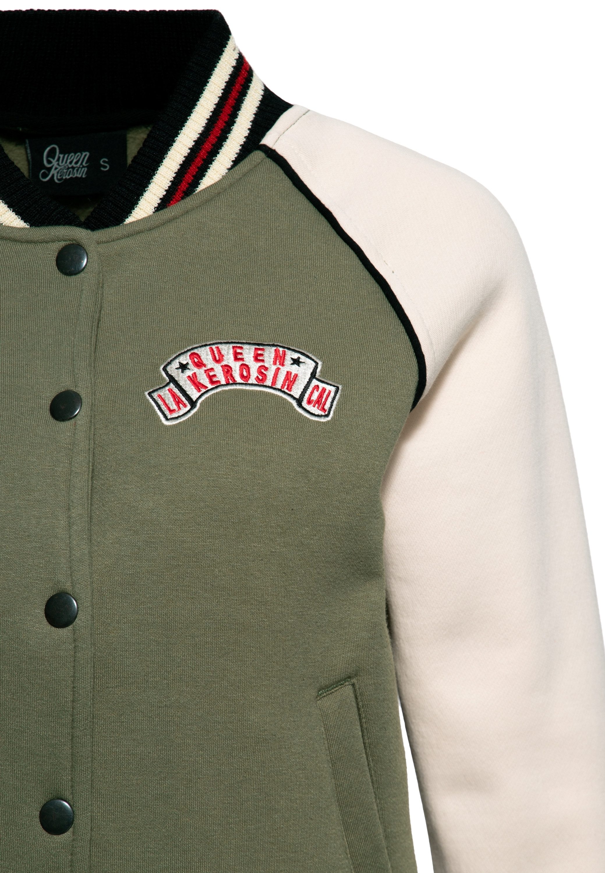 QueenKerosin Collegejacke Queen of Liberty (1-St) mit großer Rückenstickerei