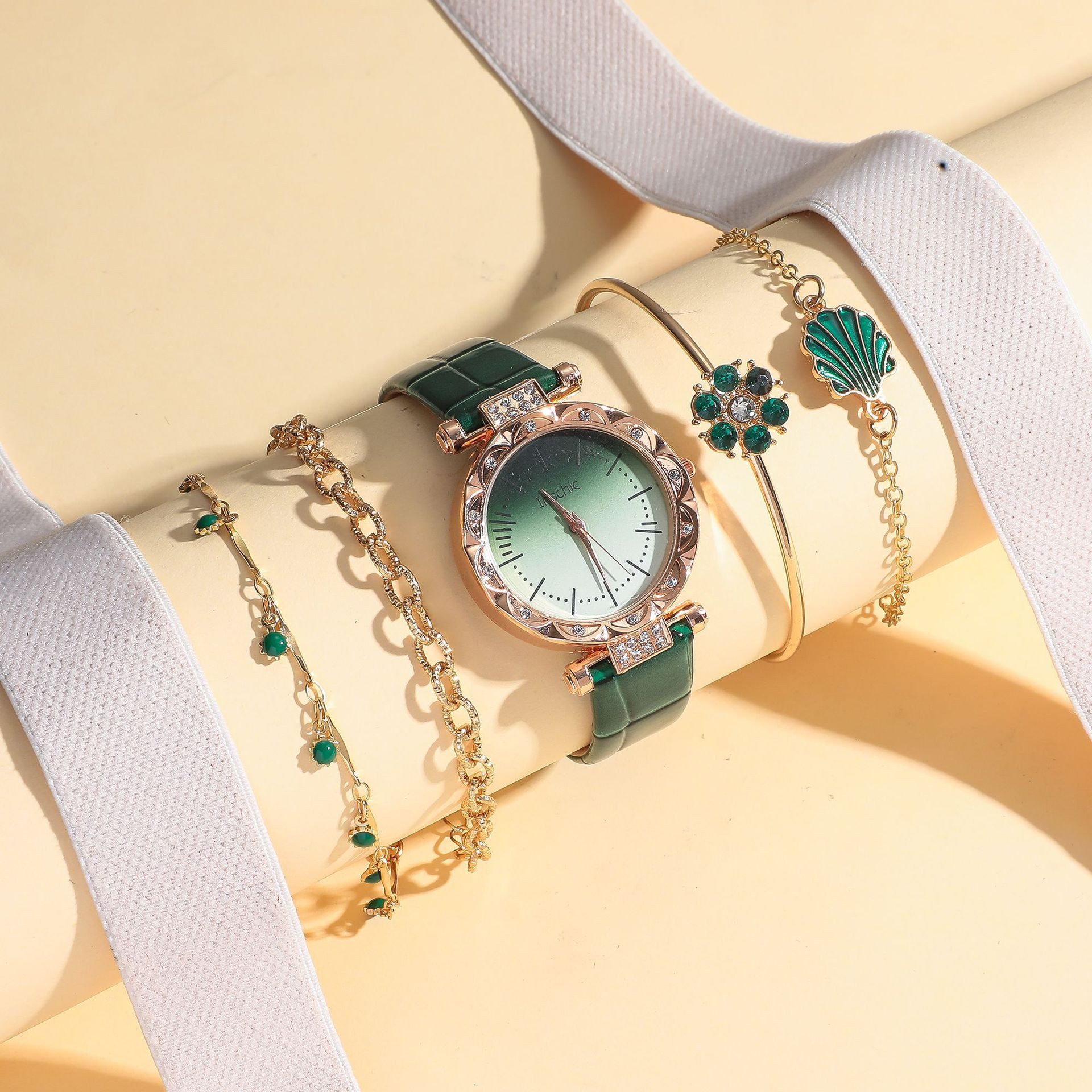 Schmuckset 5pcs Armbanduhr Volle Kristall Diamanten,Geschenke für Damen