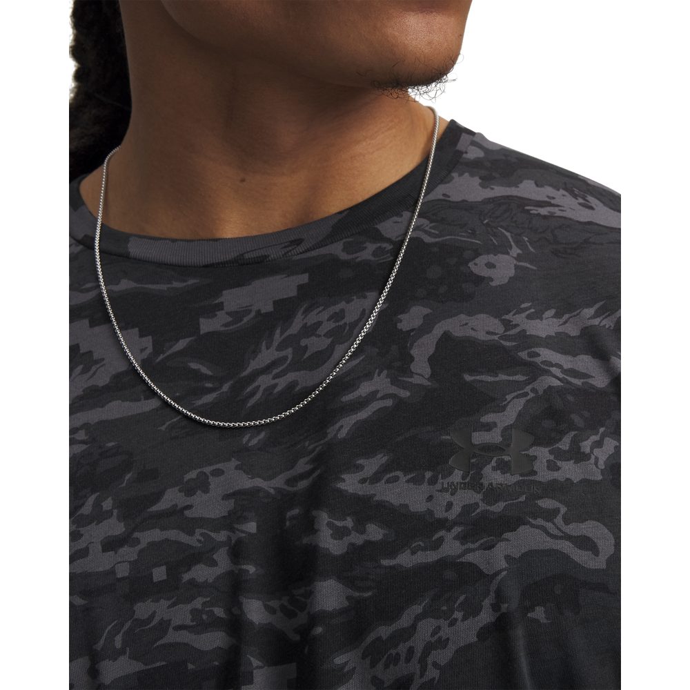 Under Armour® T-Shirt UA ABC CAMO SS sportlicher Stil, kurze Ärmel, aus Baumwolle und Polyester