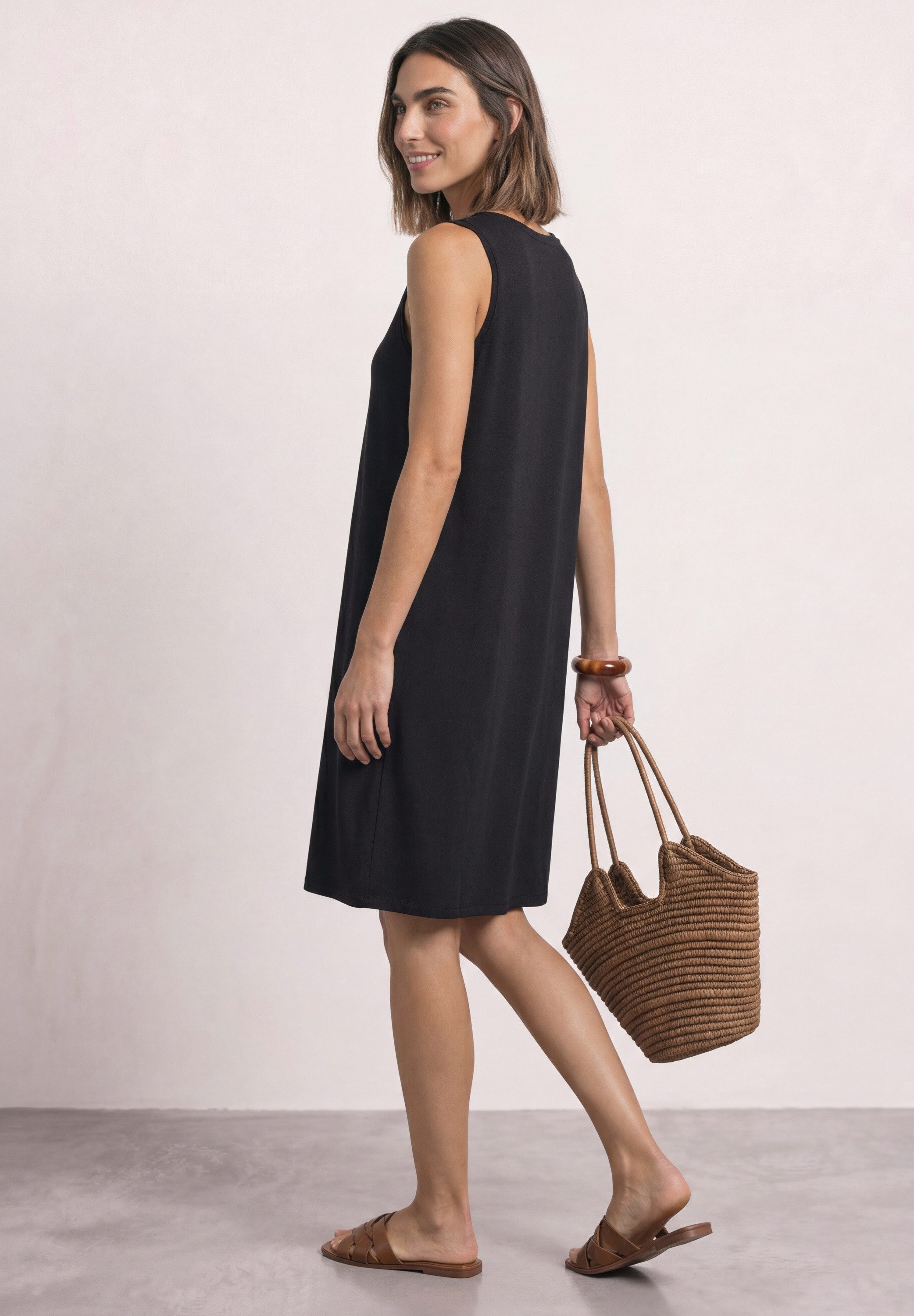 STREET ONE Jerseykleid Ärmelloses Sommerkleid mit Rundhals und Knopfdetail