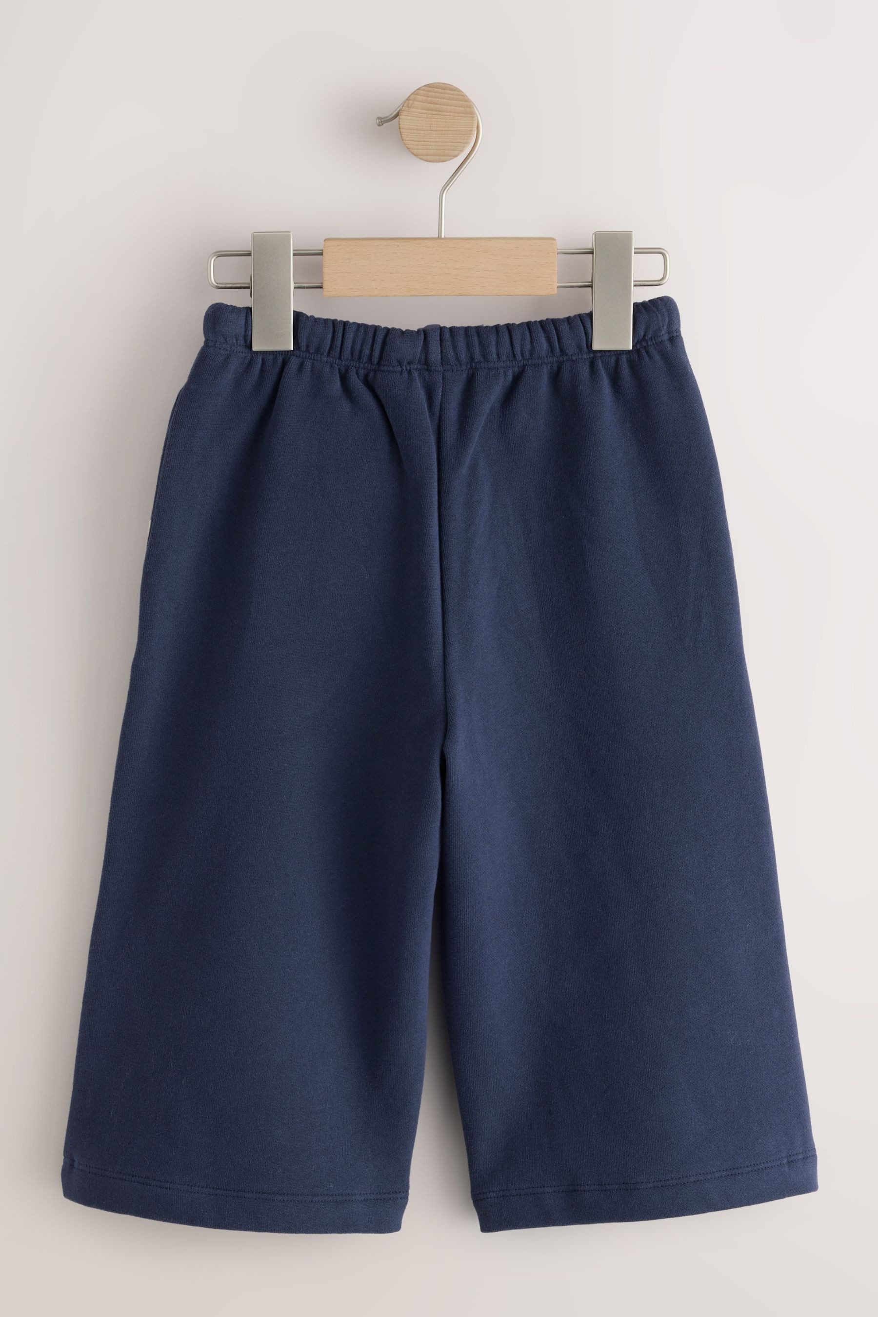 Next Jogginghose Sporthose mit weitem Bein (1-tlg)