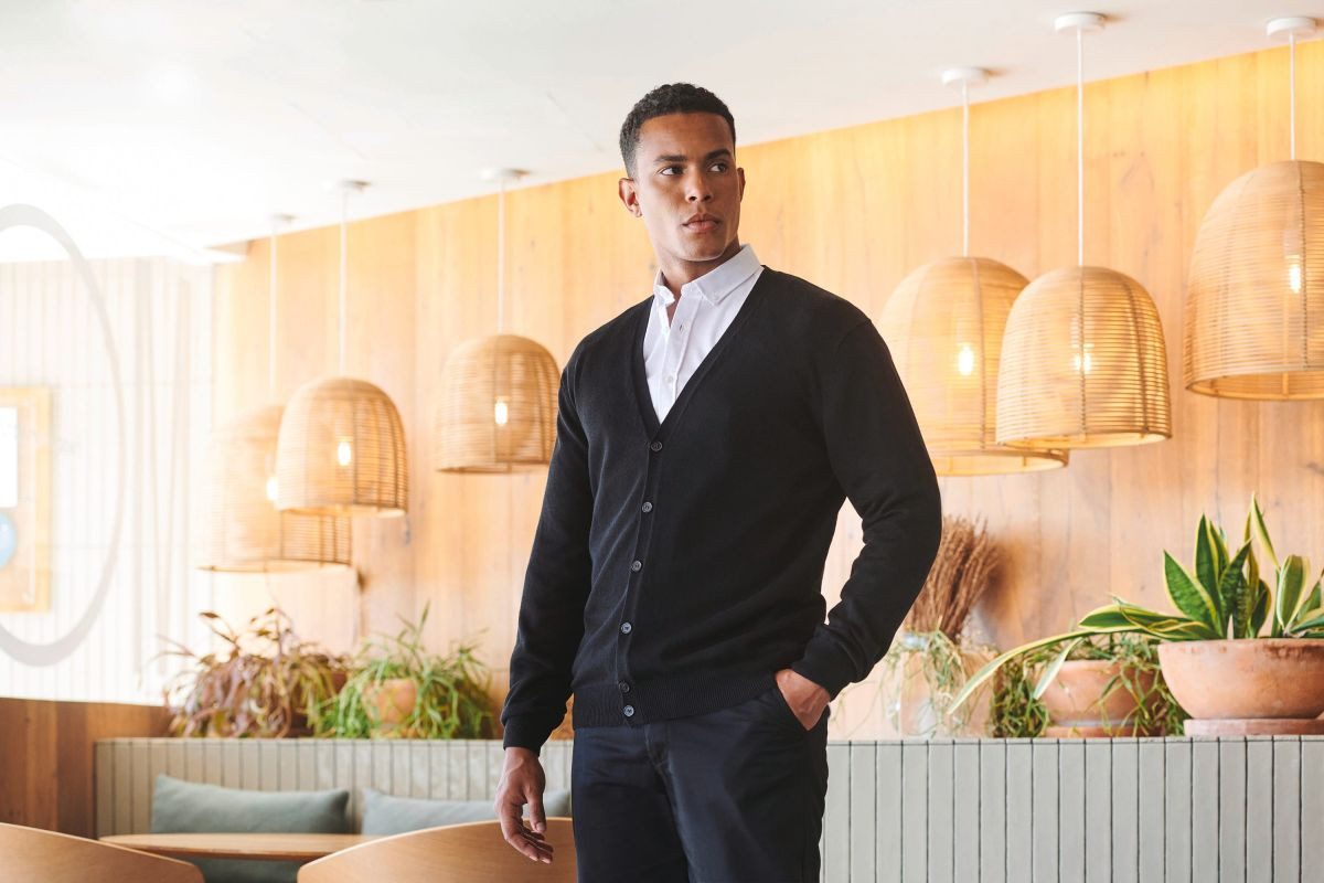 Henbury Cardigan Men´s V Button Cardigan günstig online kaufen