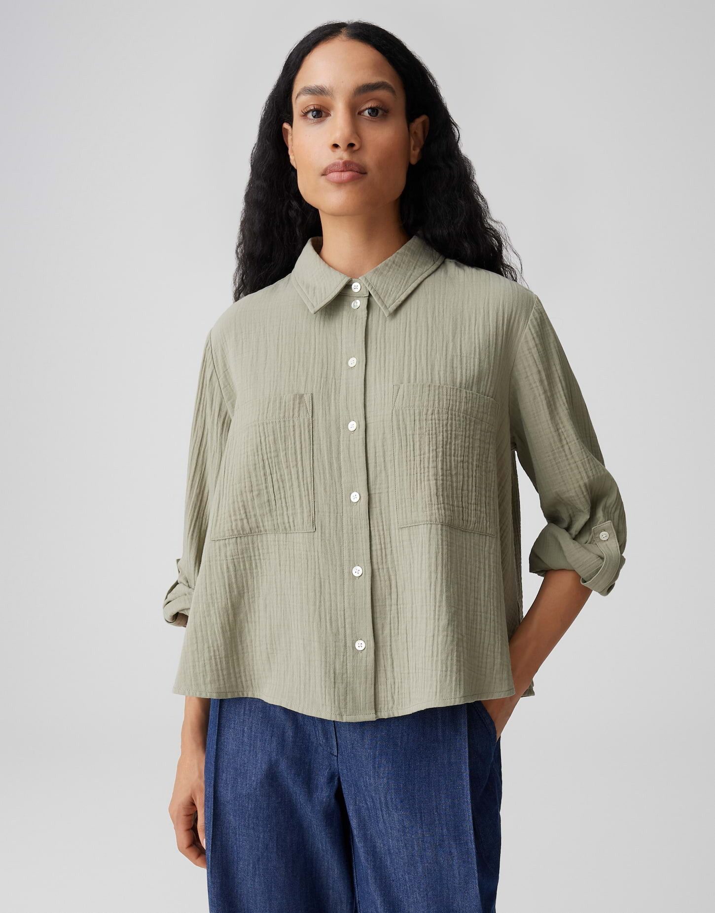 OPUS Langarmbluse Fralea aus Webware mit Crinkle Effekt Aufschlag Riegel am Ärmel, aufgesetzte Brusttaschen, fließender Fall