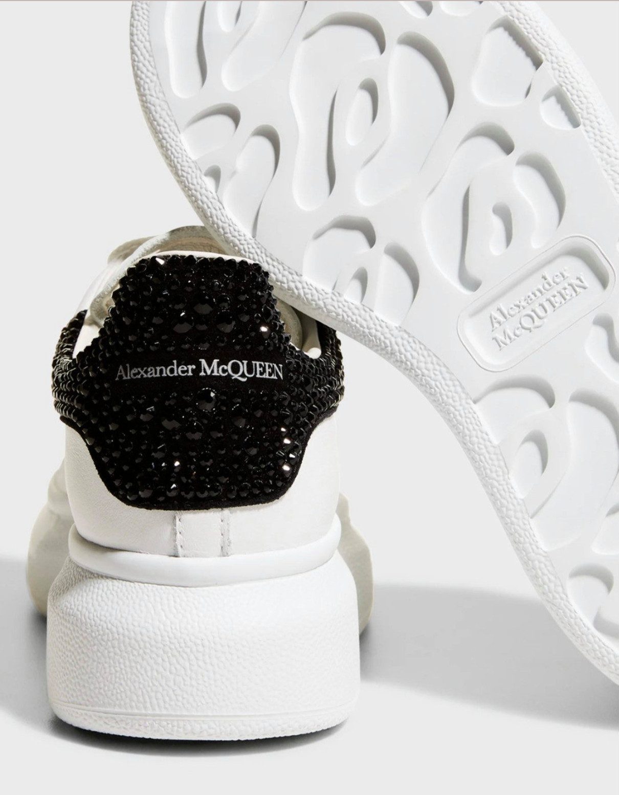 ALEXANDER MCQUEEN Kinder Crystal Embellished Oversized Schuhe Kids Sneaker Swarovski® Crystal Heel-Tab