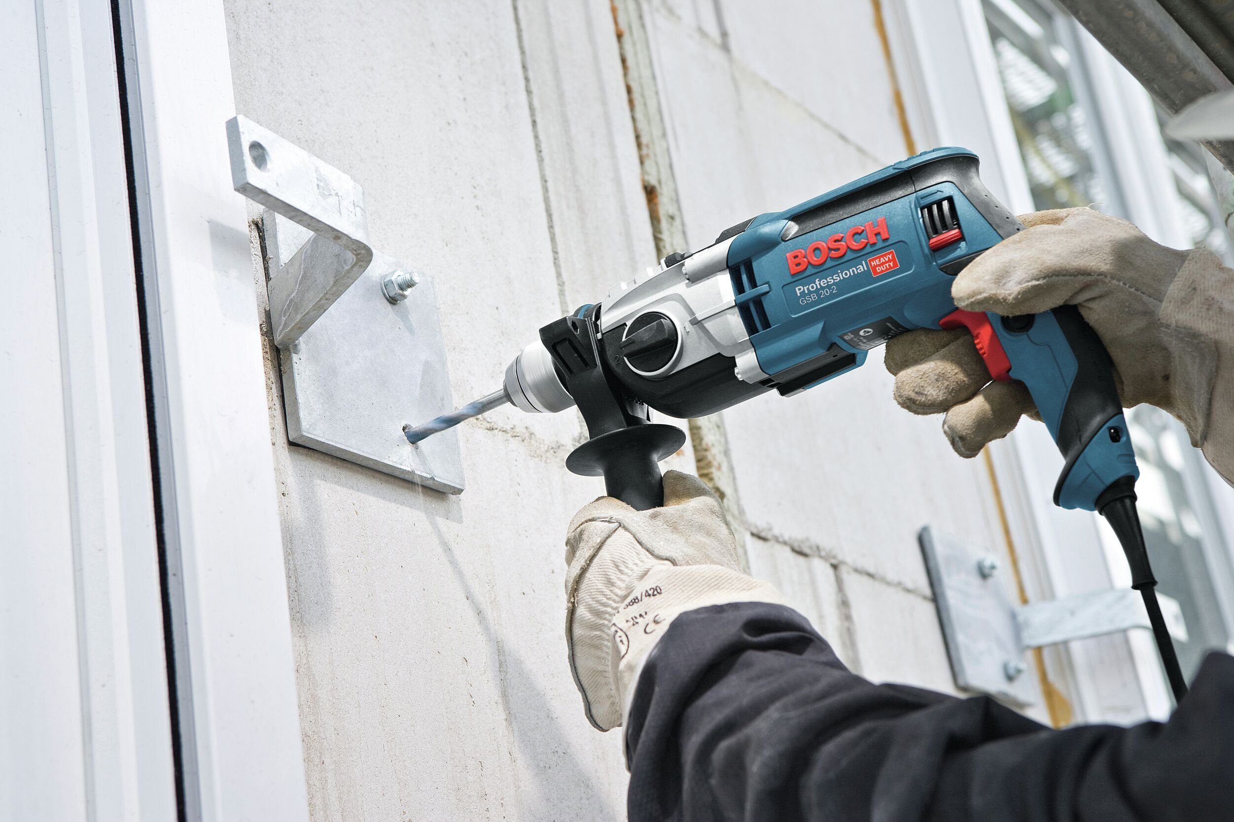 Bosch Professional Schlagbohrmaschine GSB 20-2, 230 V, Mit 7-teiligem Steinbohrer-Set - im L-Case