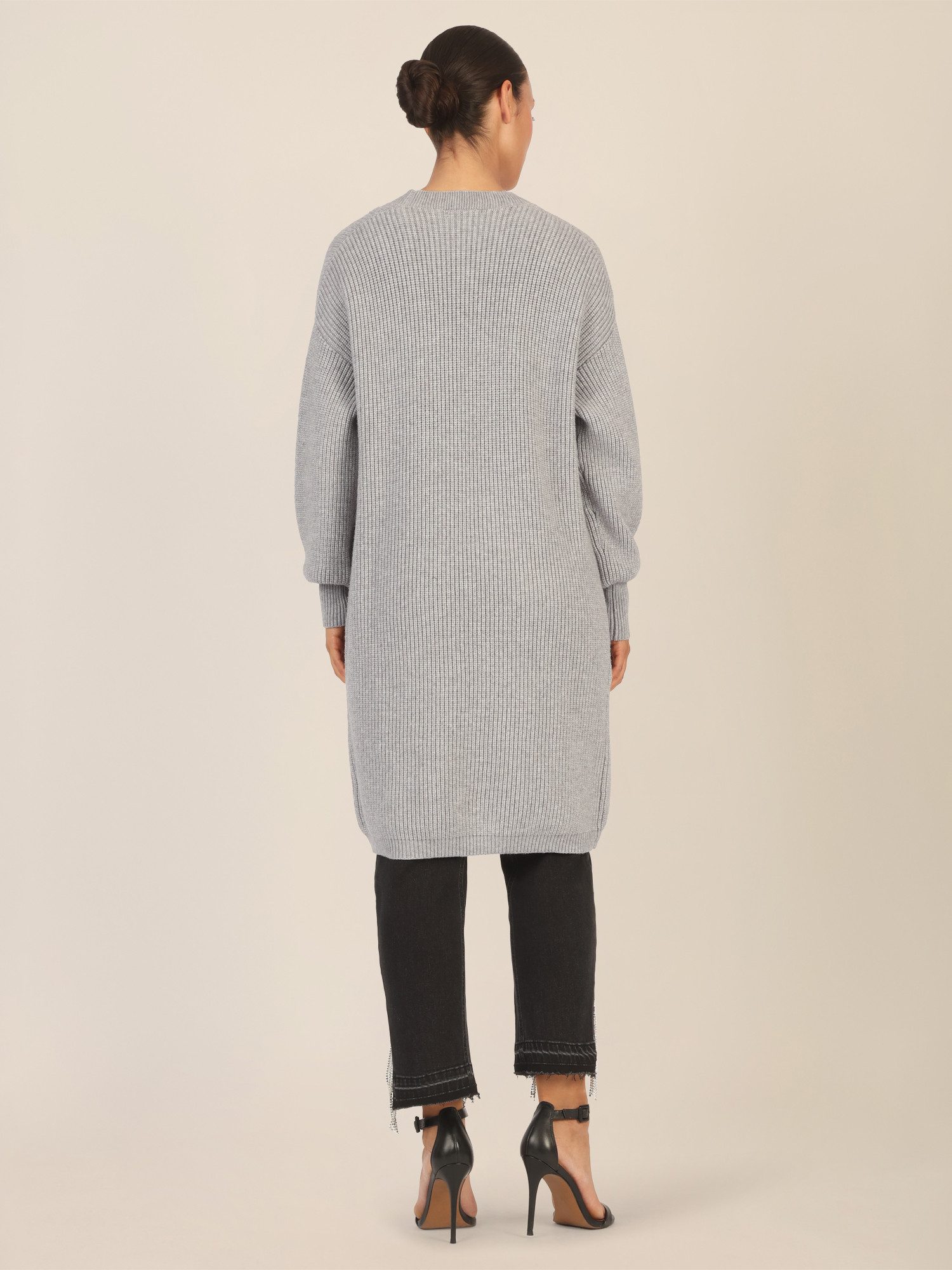 Apart Strickjacke mit aufgesetzten Taschen