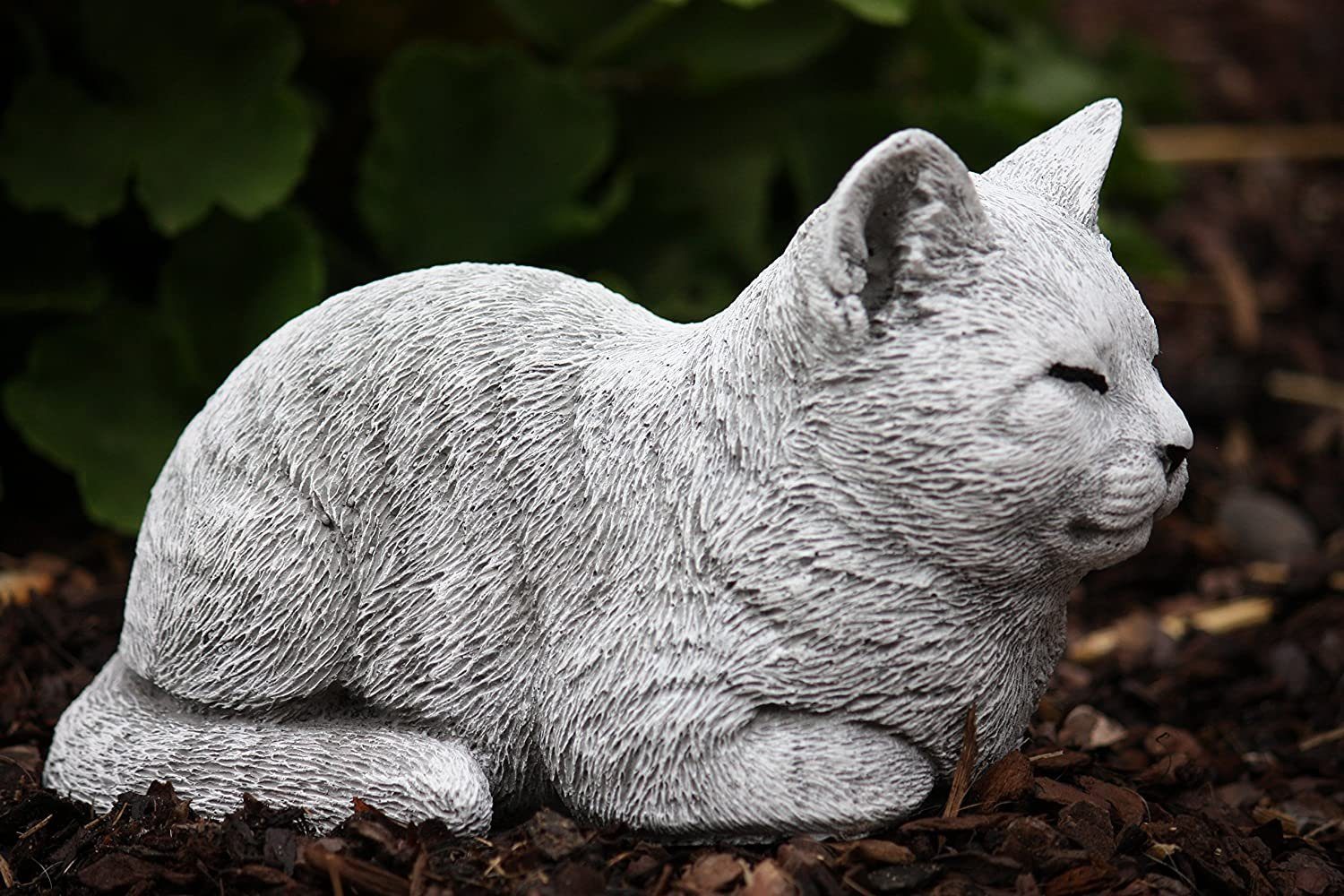 Stone and Style Steinfigur ruhend Gartenfigur Katze