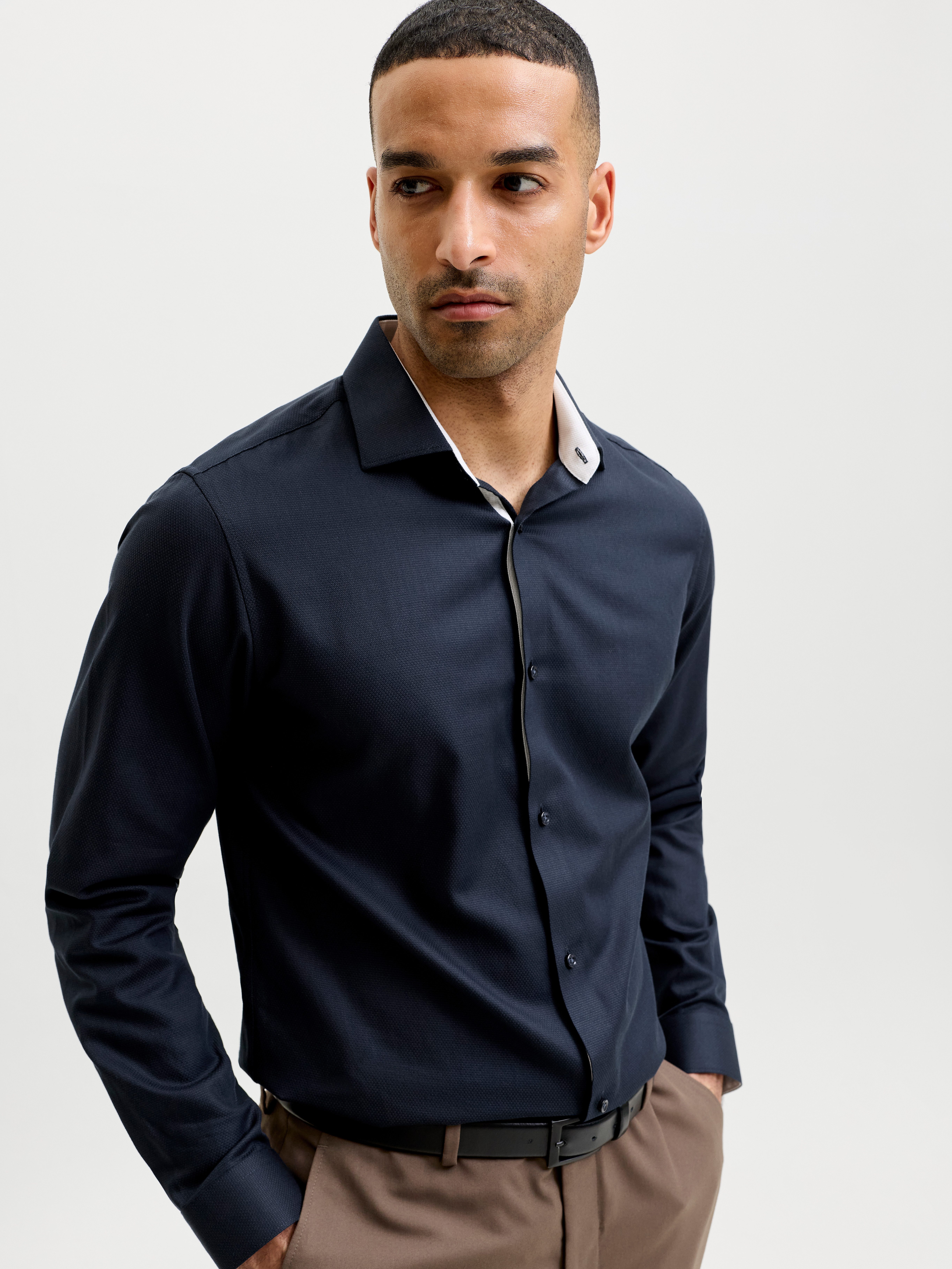 Jack & Jones Langarmhemd JPRBLAPARKER DETAIL L/S SHIRT SN Baumwolle, slim fit