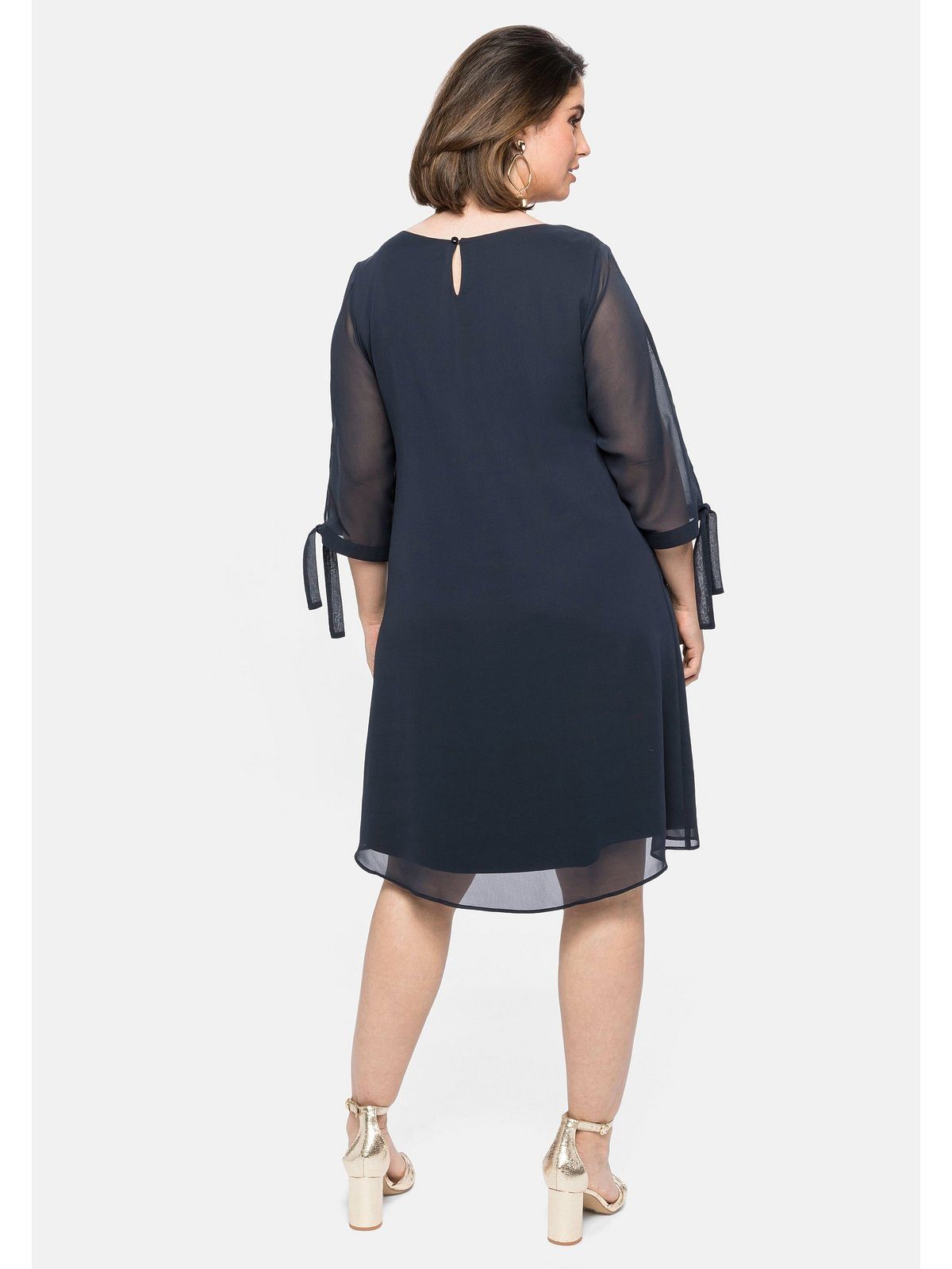 Sheego Chiffonkleid Große Größen im Lagenlook, mit geschlitztem Ärmel