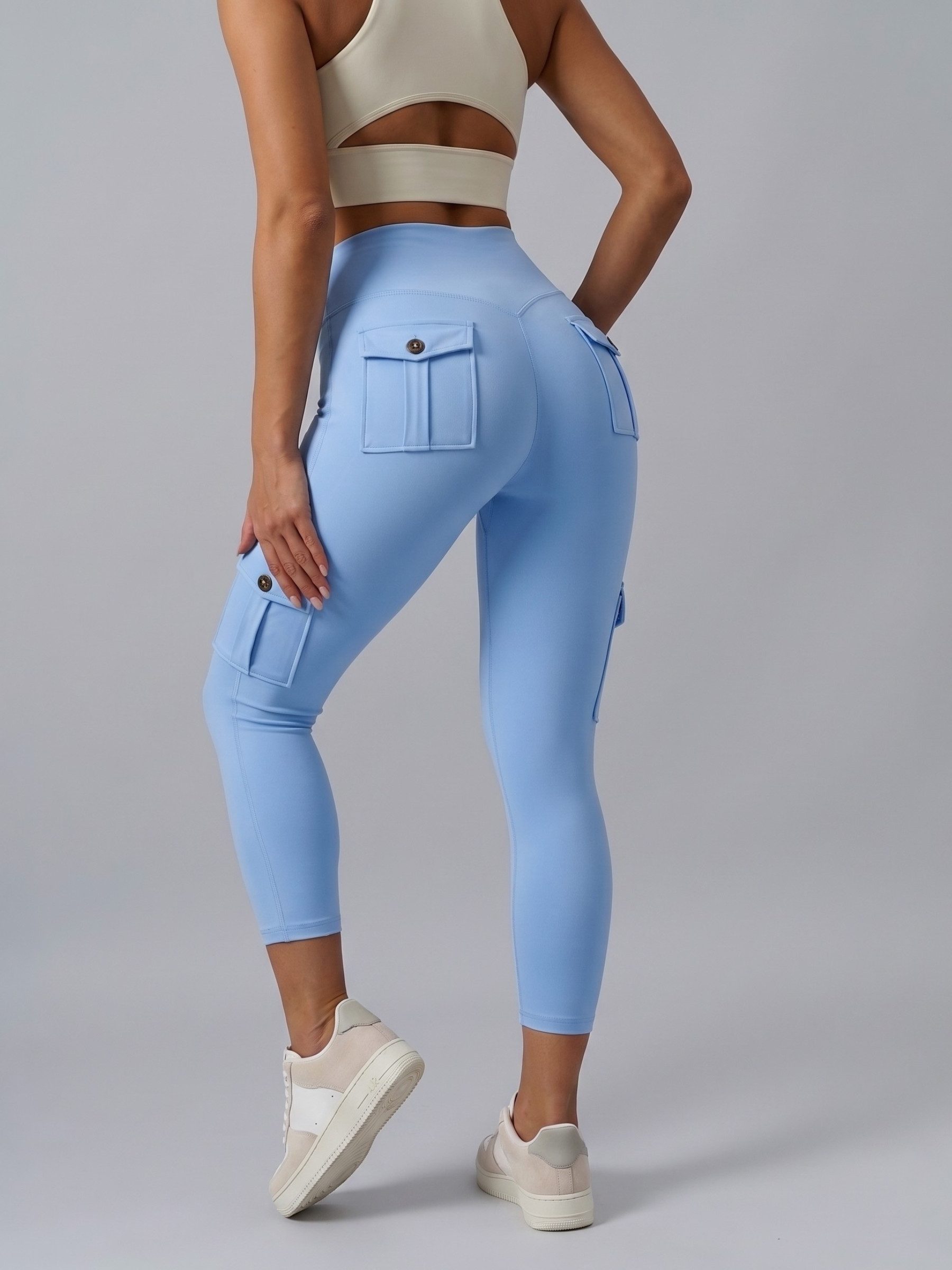 FemmeTone Caprileggings High Waist Sport-Leggings Damen – Yoga & Workout Stretch-Leggings Cargo-Capri-Leggings mit Handy-Taschen – 3/4 Sport Tights