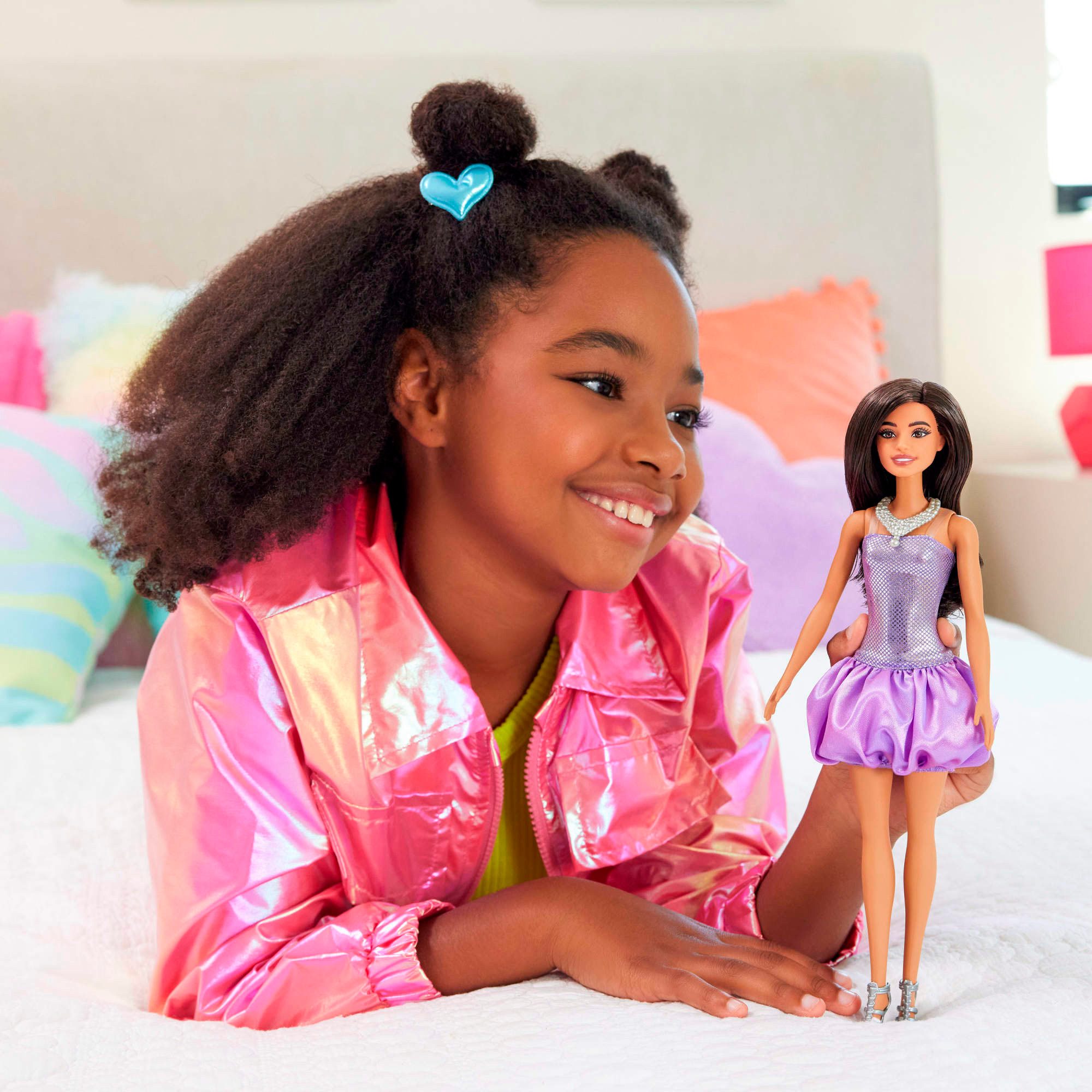 Barbie Anziehpuppe Barbie Fashionista Puppe - Purple Bubble Hem günstig online kaufen