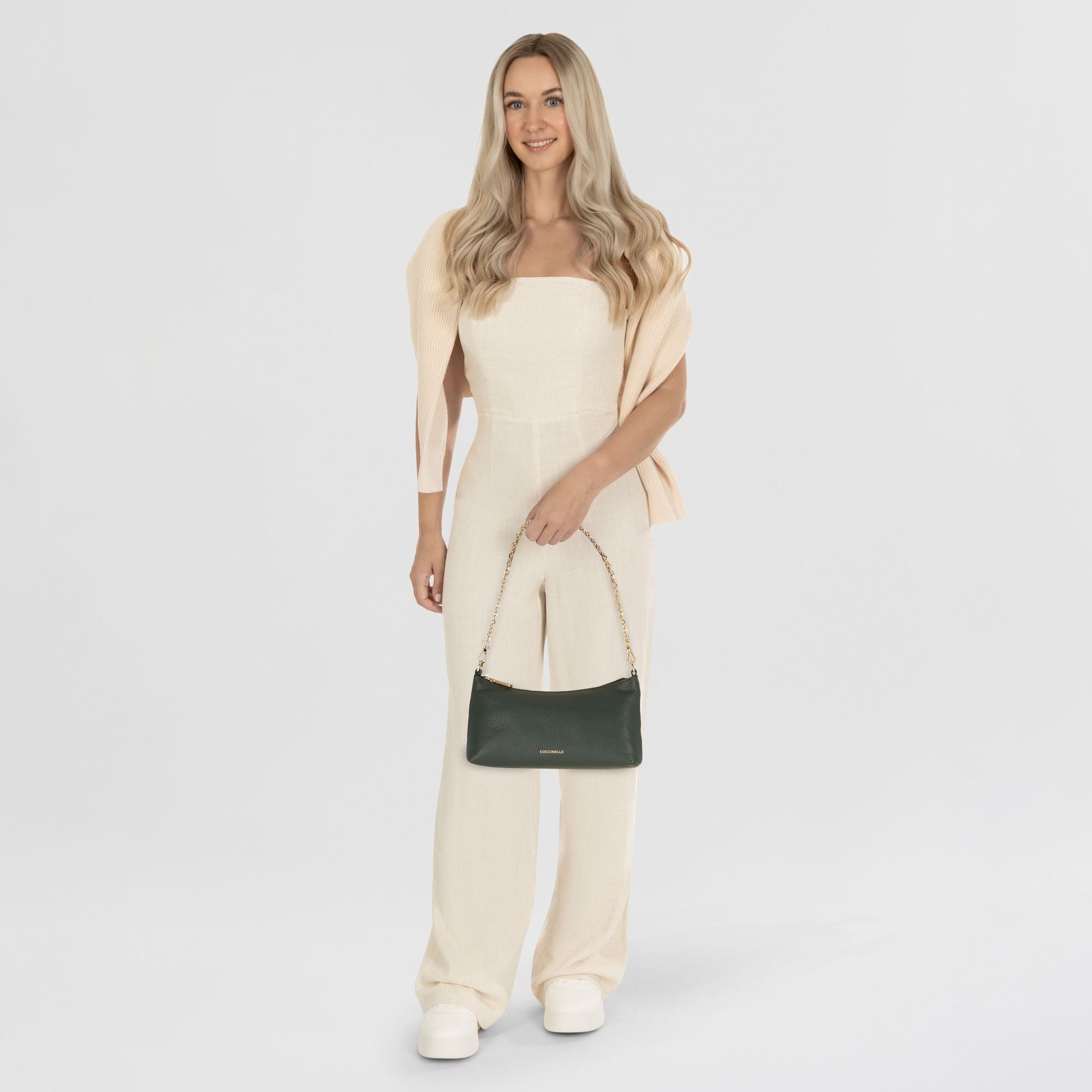 COCCINELLE Umhängetasche Aura, Leder günstig online kaufen