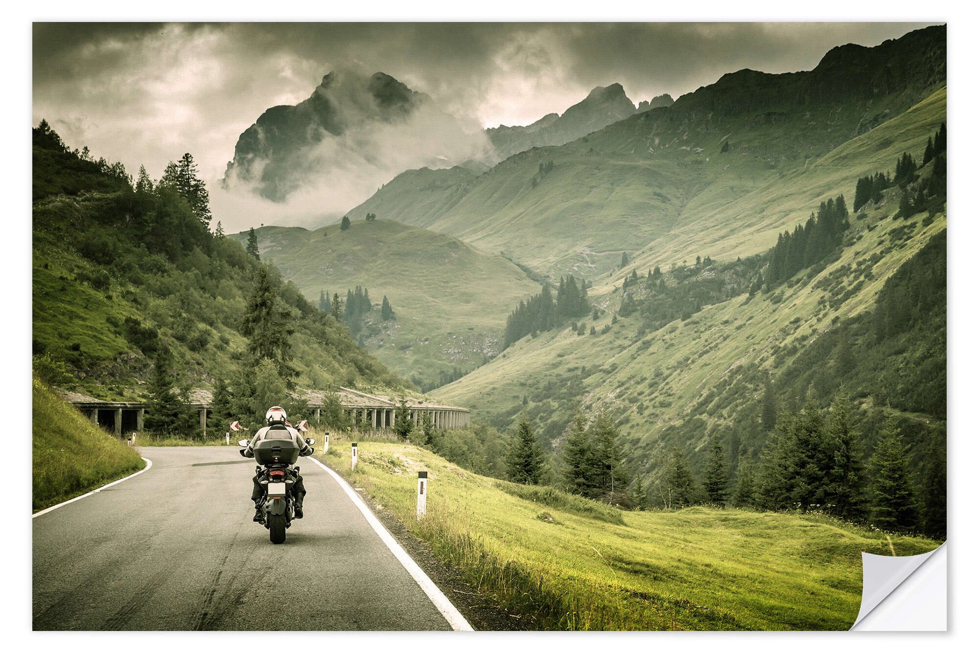 Posterlounge Wandfolie Editors Choice, Roadtrip durchs Gebirge, Fotografie