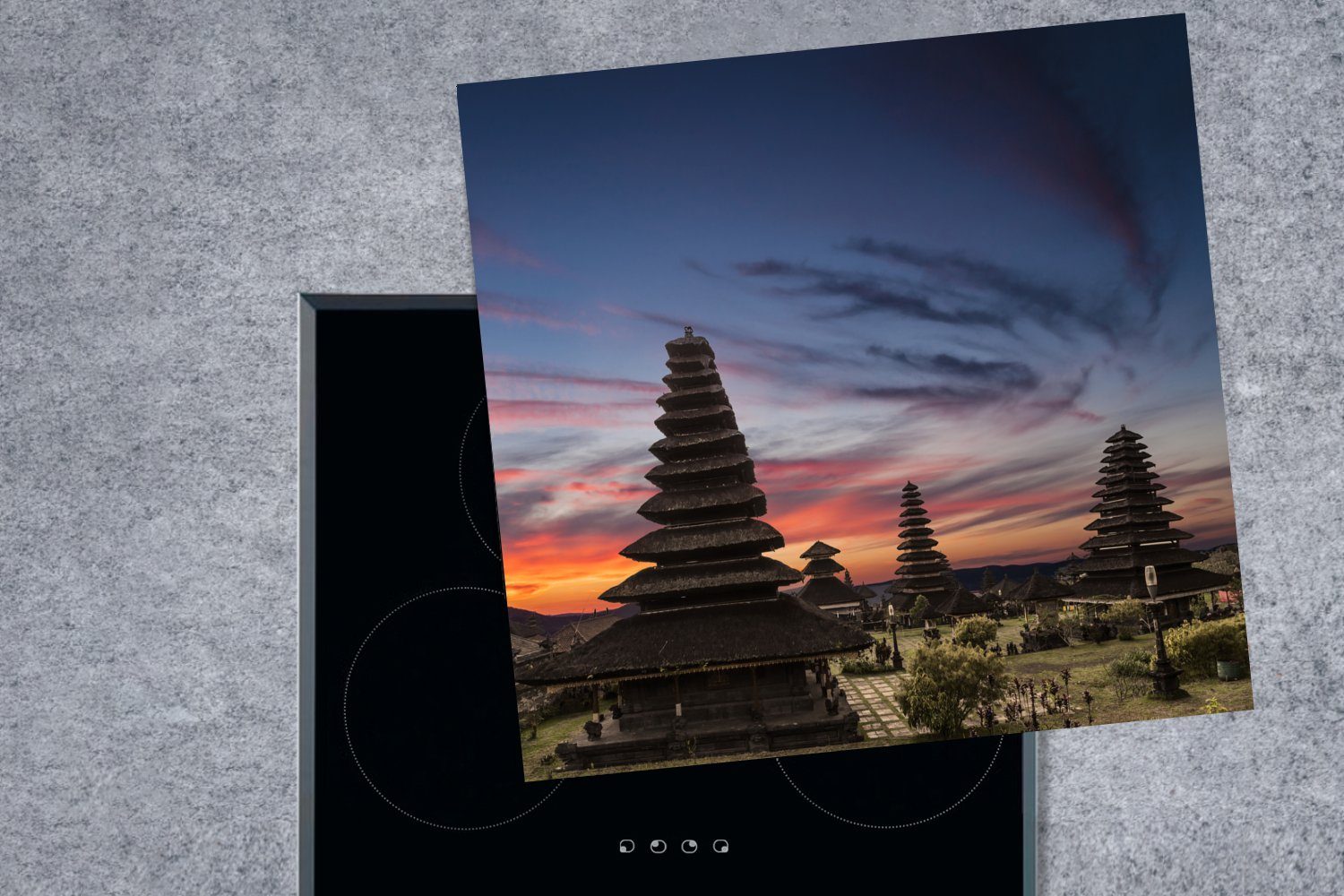 Vinyl, cm, Ceranfeldabdeckung, MuchoWow auf Herdblende-/Abdeckplatte Besakih-Tempel Arbeitsplatte Bali, tlg), küche 78x78 Pura für (1