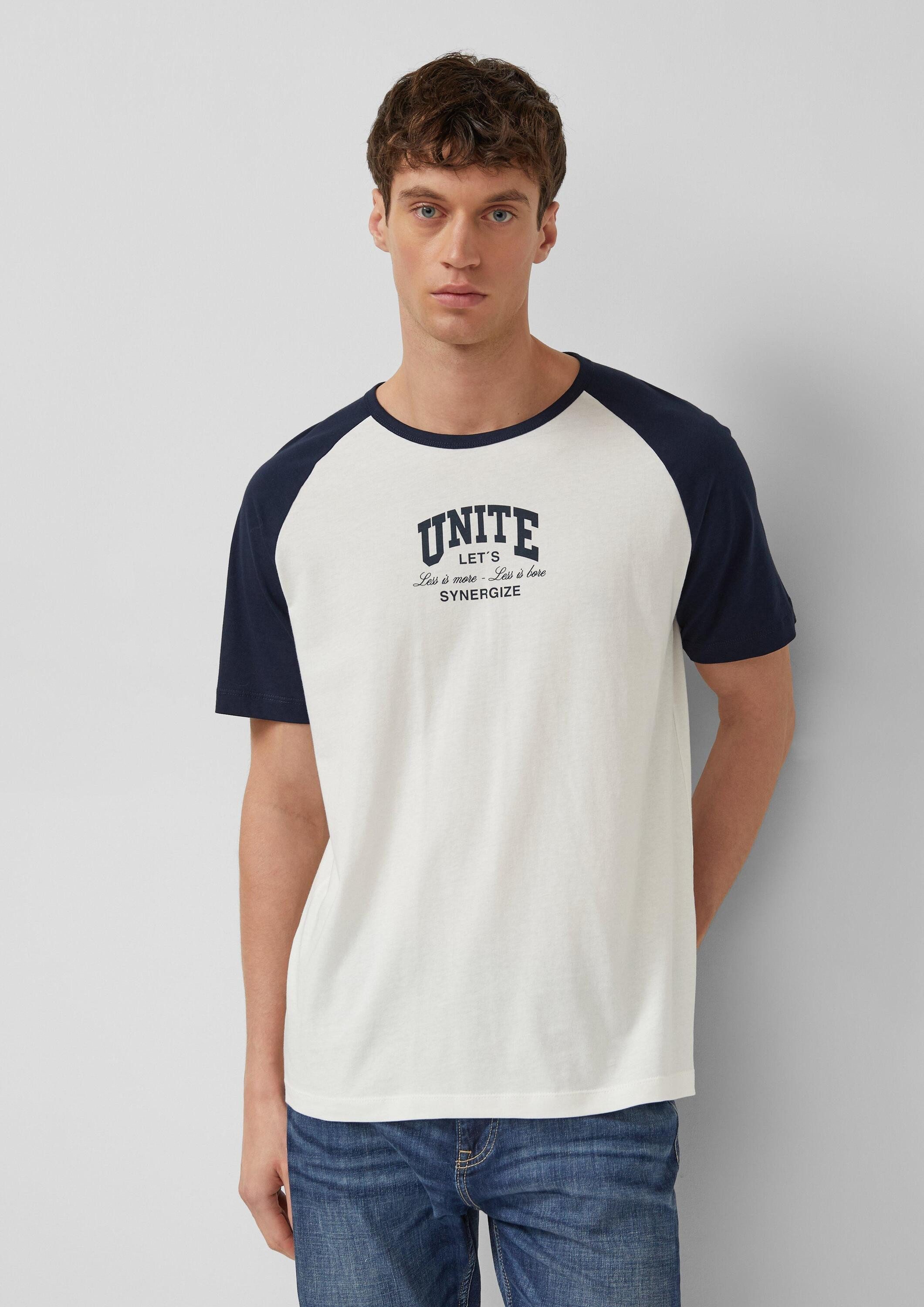 s.Oliver Kurzarmshirt T-Shirt Colour-Block-T-Shirt mit Frontprint und Raglanärmeln