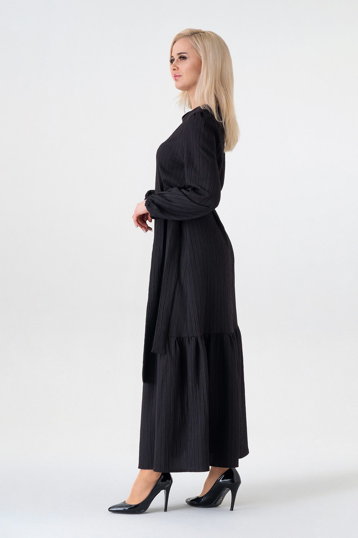 fashionshowcase Maxikleid Damen Crinkle Kleid mit Gürtel, Ballonärmel, 140 cm, Gr. 36–46 Mit Bindegürtel in Taille und dezentem Volant am Saum