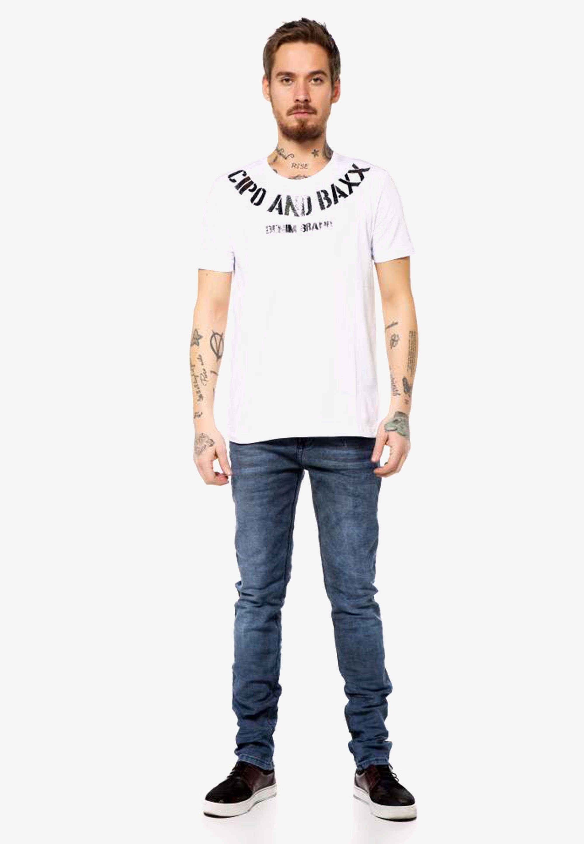 Cipo & Baxx T-Shirt mit dezentem Frontprint weiß