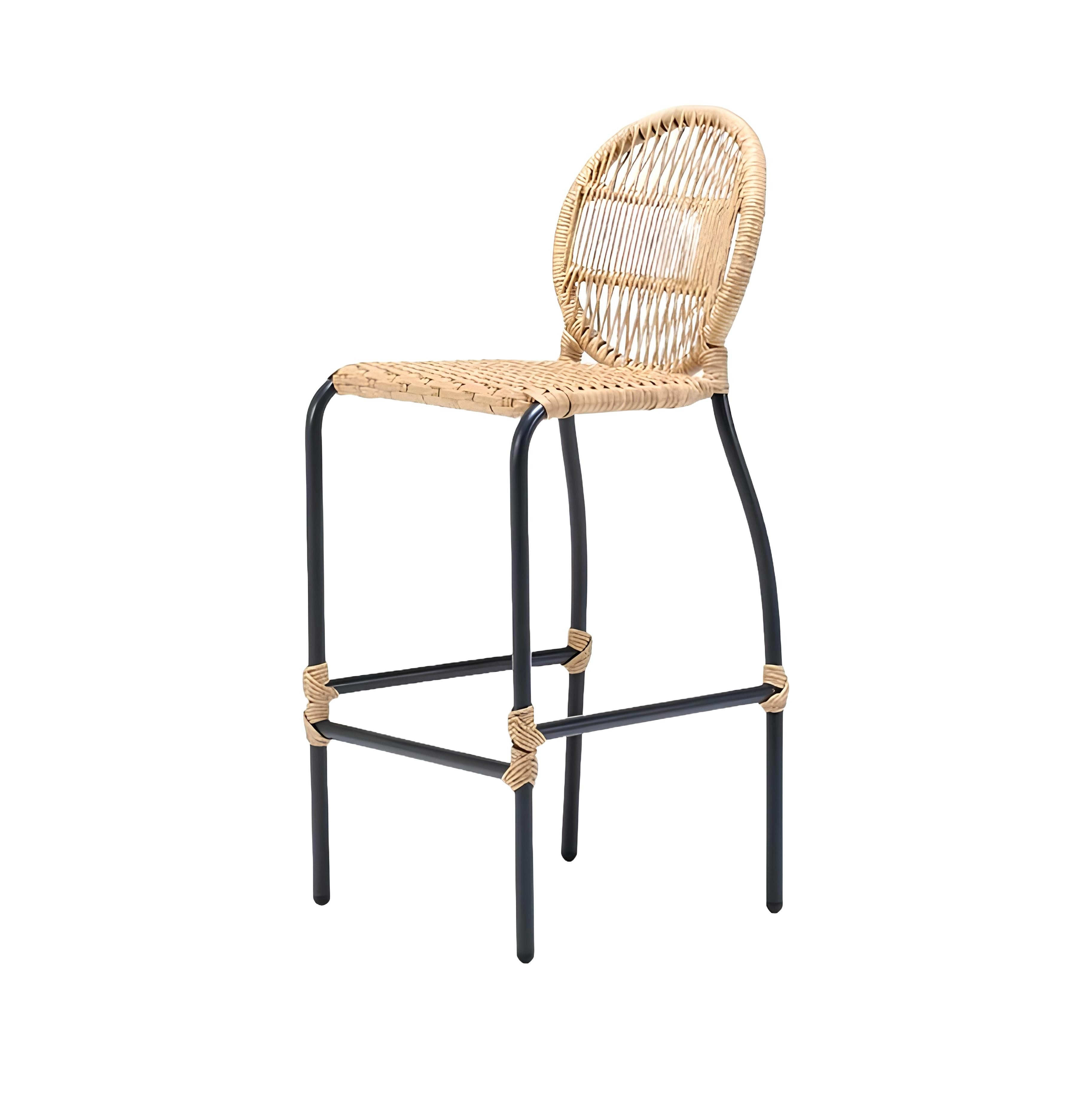 Xlmoebel Barhocker Eleganter Rattan Hocker in Beige für Terrasse und Esszimmer (Barhocker), Hergestellt in Europa
