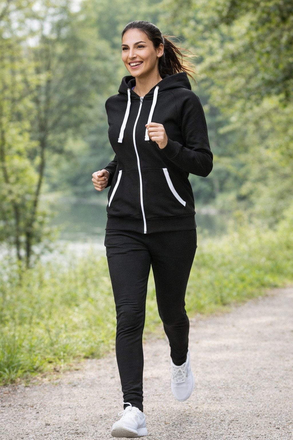 L.gonline Freizeitanzug Damen Freizeitanzug Jogginganzug Sweatwear 704 (Kapuzenjacke mit Reißverschluss, Hose, 2-tlg., im modischem Design), Fitness Freizeit Casual