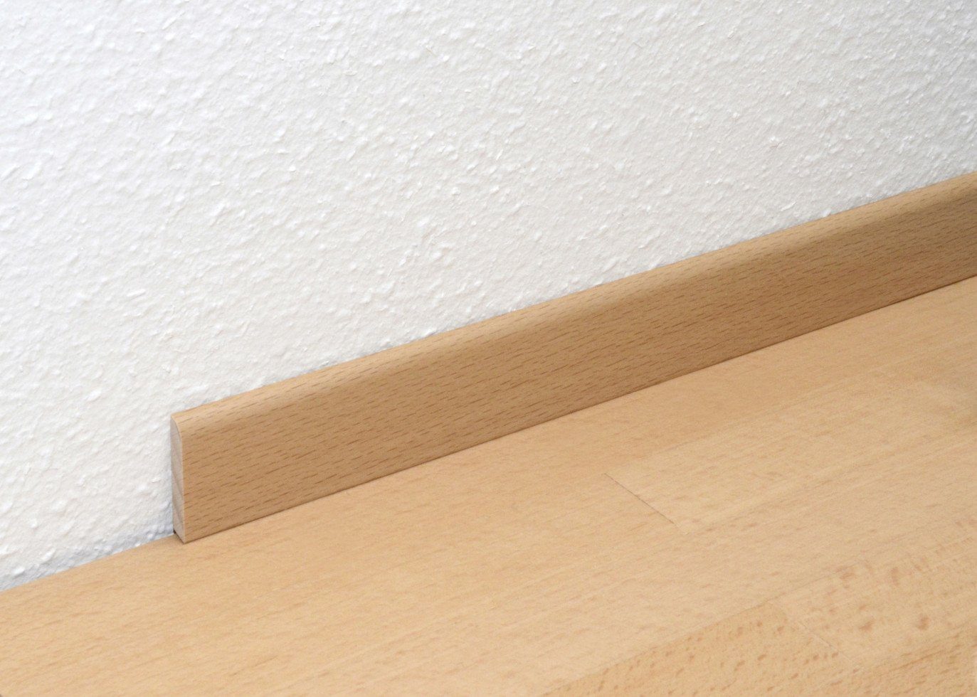 FN Neuhofer Sockelleiste FN Neuhofer Fußleiste 240 cm 29 x 5 mm Buche natur