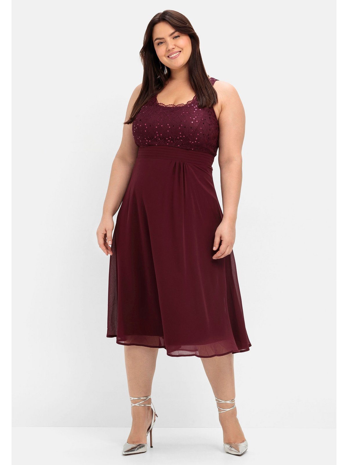 Sheego Cocktailkleid Große Größen mit Spitze und Pailletten aubergine | Partykleider