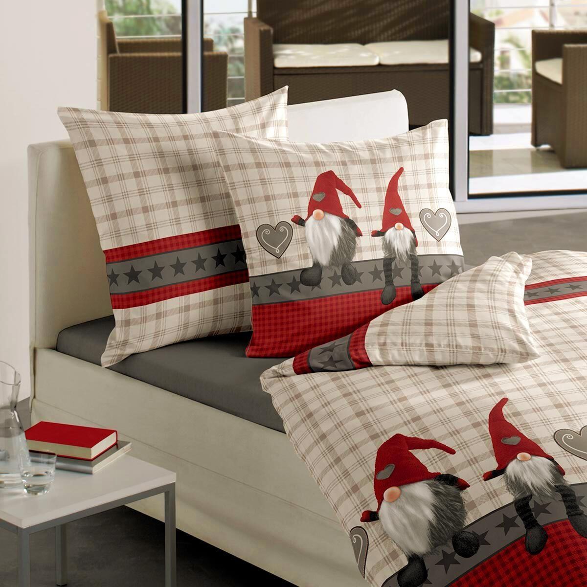 TRAUMSCHLAF Bettwäsche Wichtelmänner, Biber, 2 teilig, mit weihnachtlichem günstig online kaufen