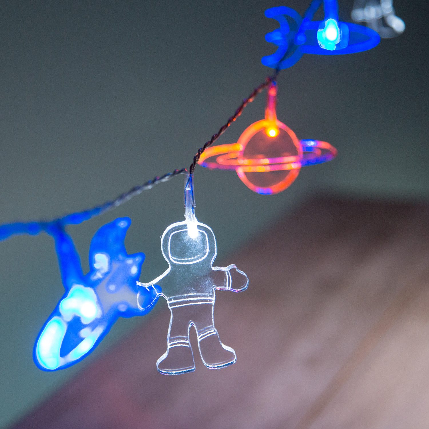 Lights4fun LED-Lichterkette Lunar Weltall Lichterkette batteriebetrieben