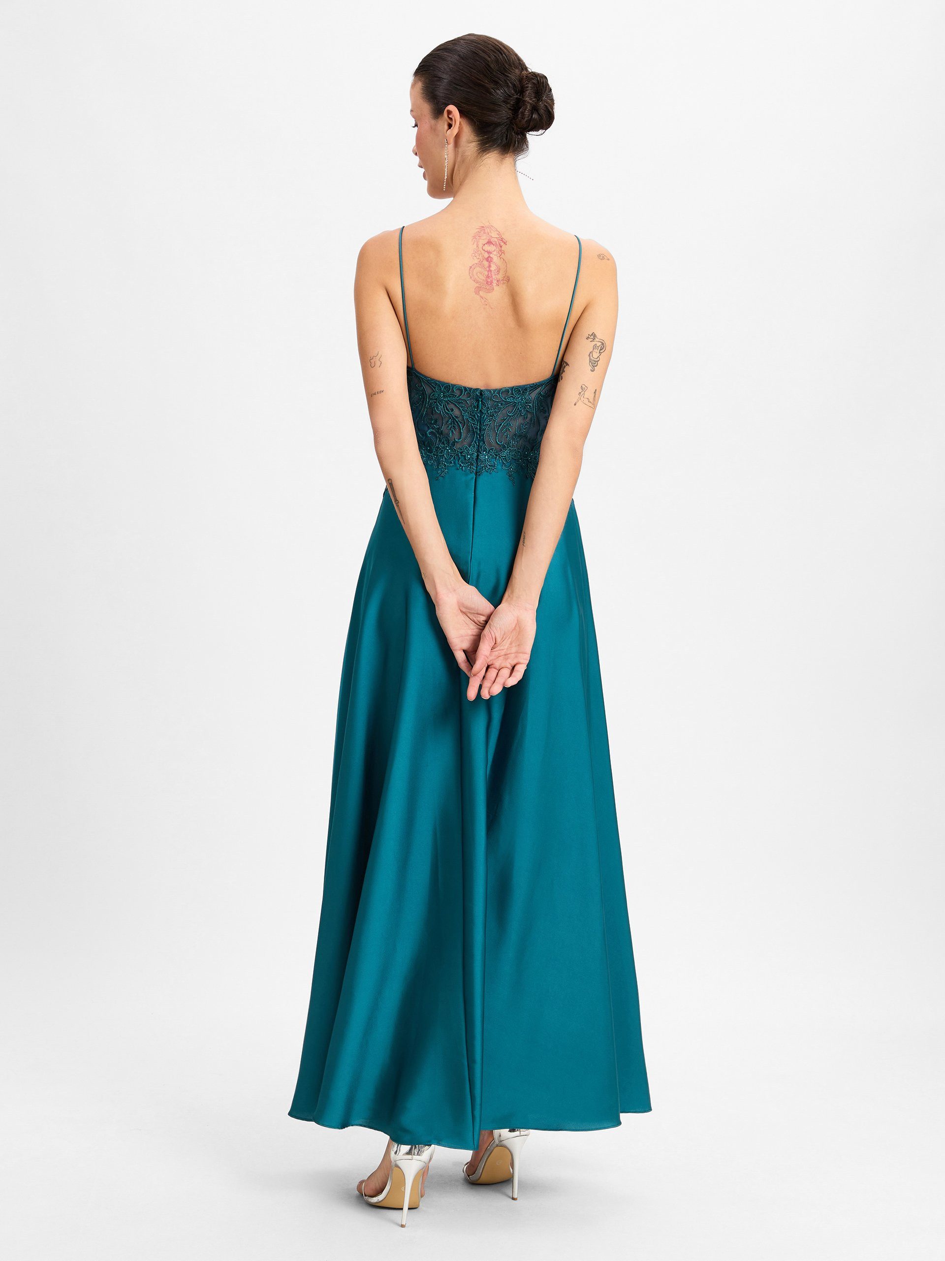 Laona Abendkleid günstig online kaufen