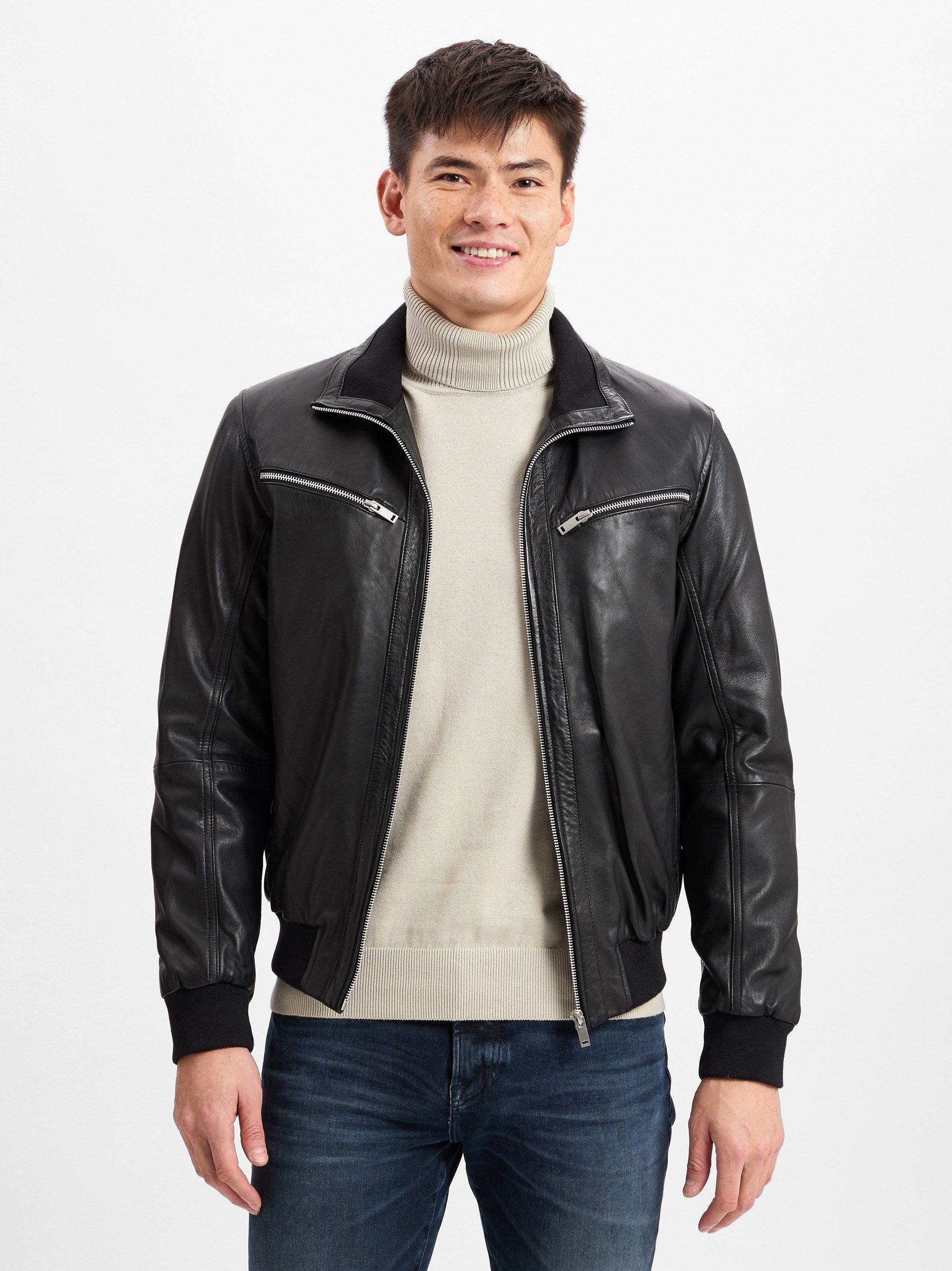 Andrew James Blouson