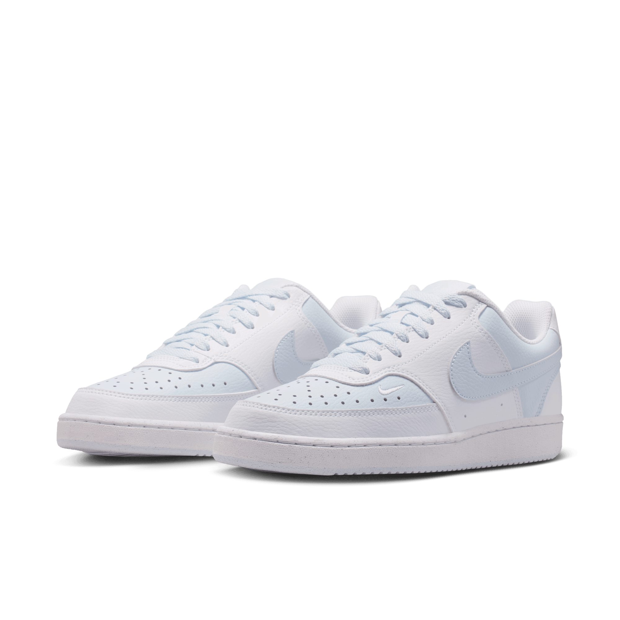 Nike Sportswear Court Vision Low Next Nature Sneaker inspiriert vom Design des Nike Air Force