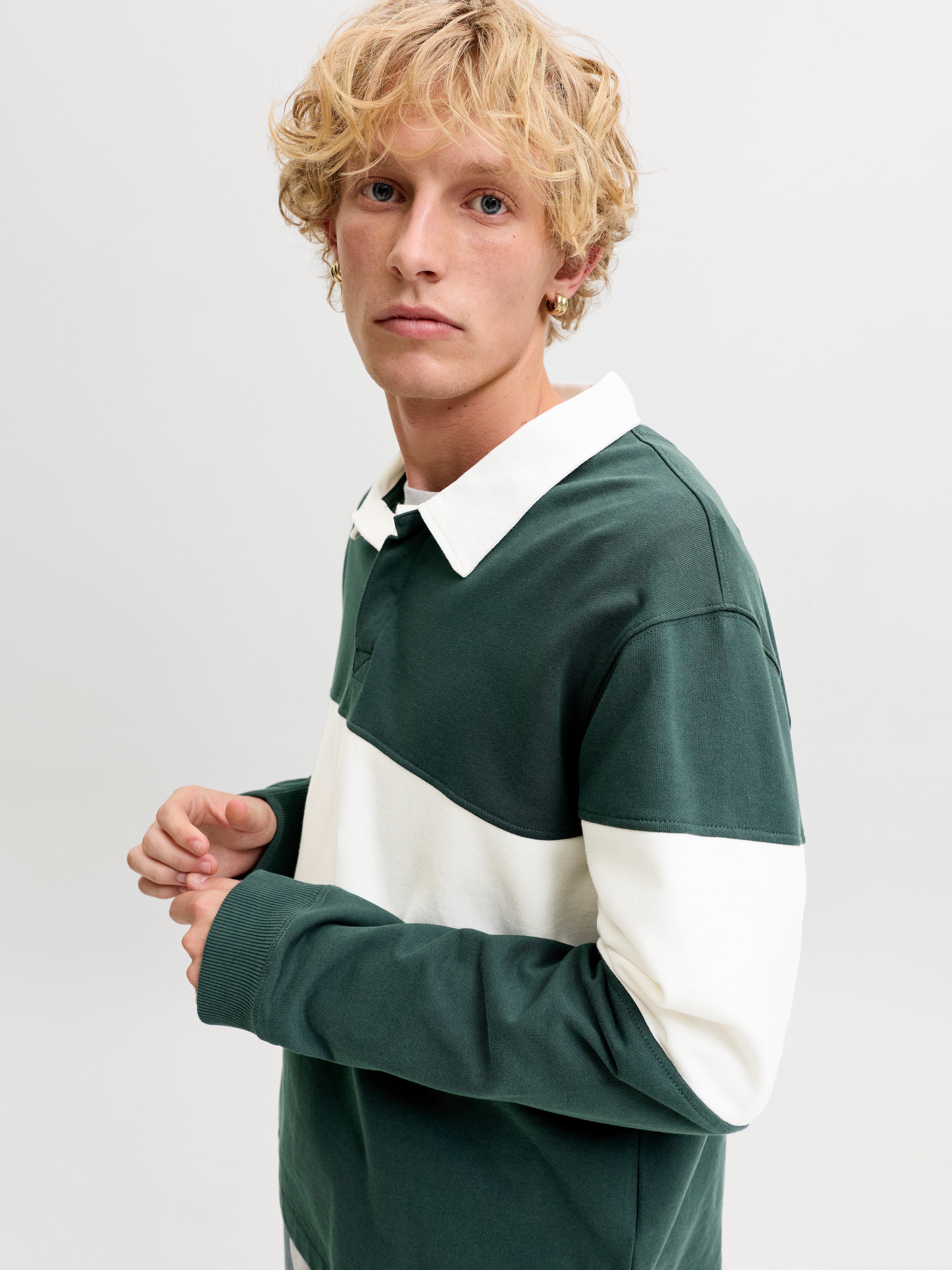 Jack & Jones Sweatshirt JORFREDERIKSBERG BLOCKING SWEAT POLO SN Baumwolle, relaxed fit