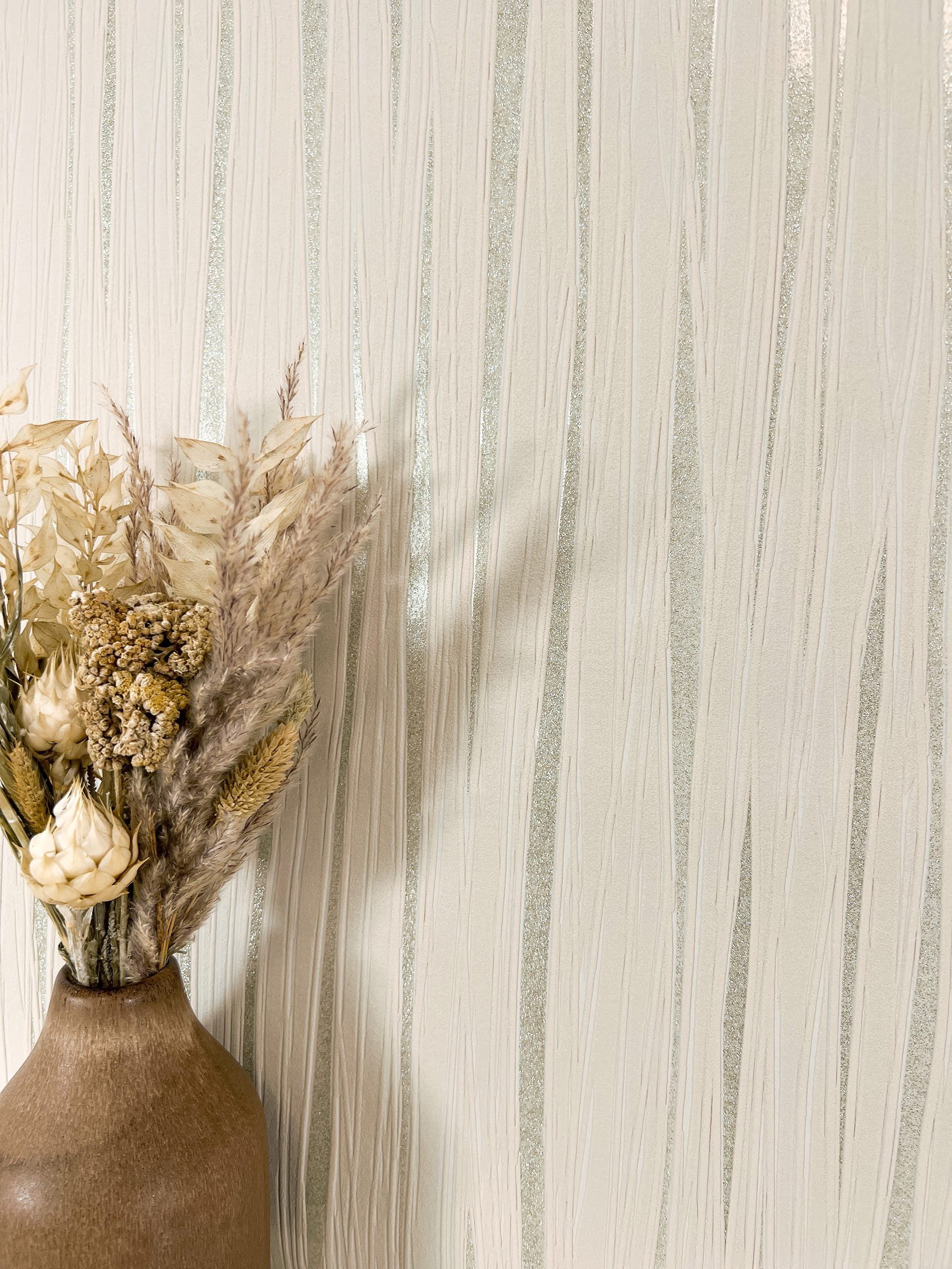 Newroom Vliestapete, Creme Tapete Streifen Linien - Glitzertapete Geschwung günstig online kaufen