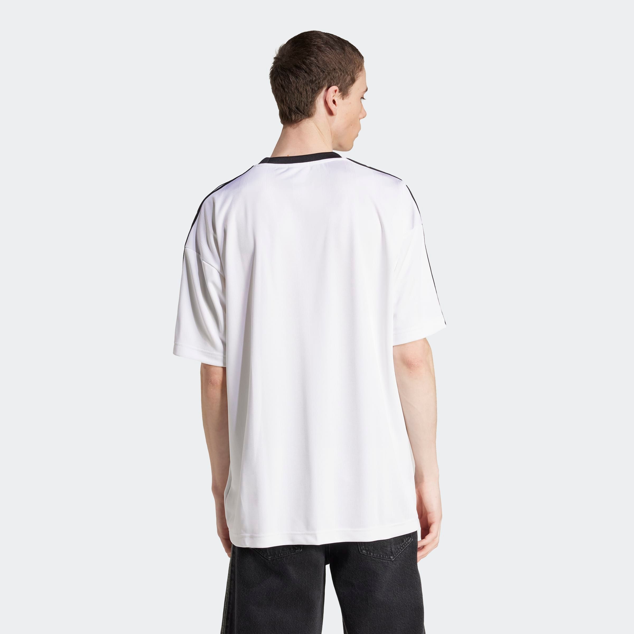adidas Originals T-Shirt JACQUARD JERSEY lockere Passform, Rundhalsausschni günstig online kaufen