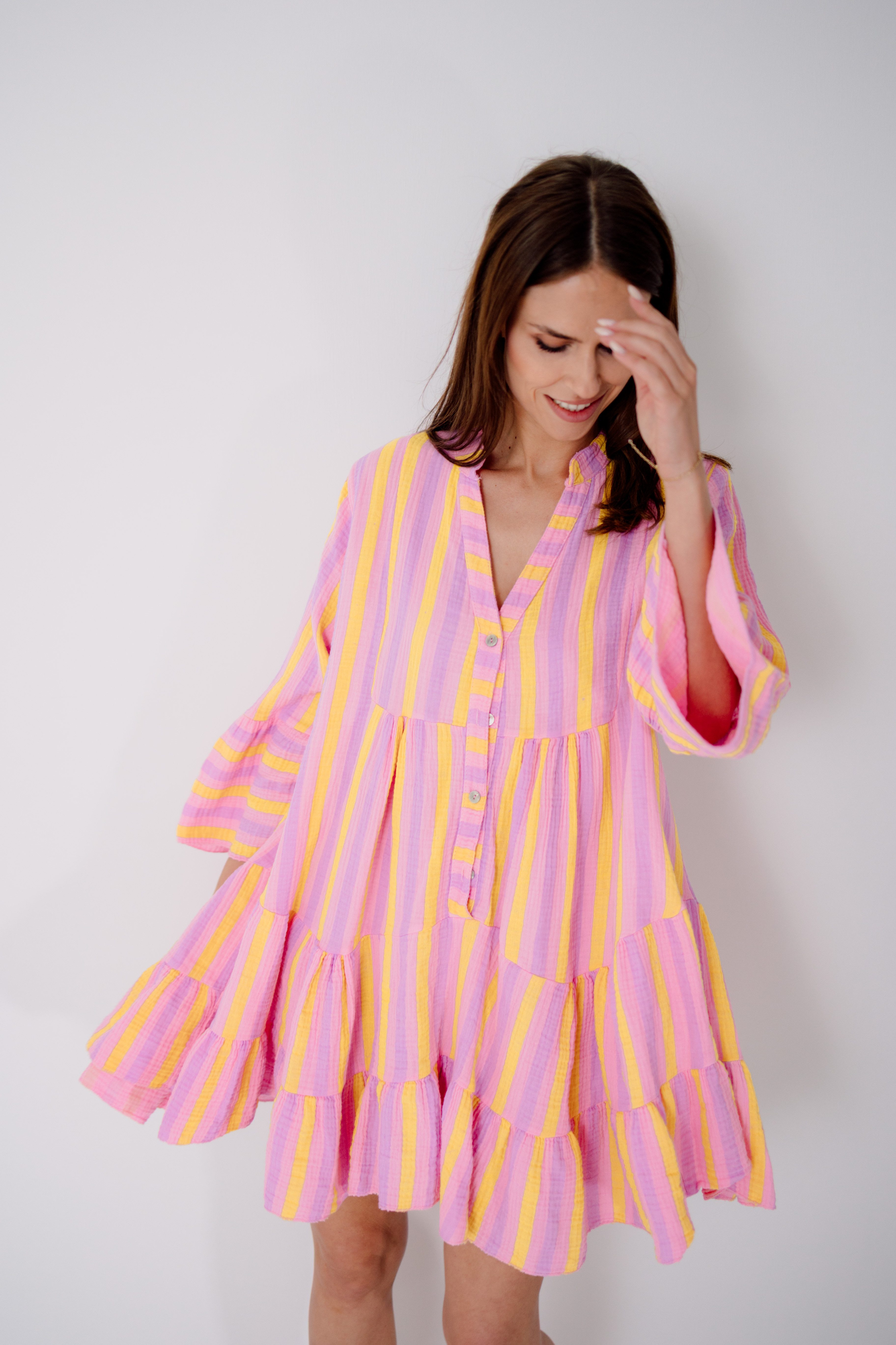 Sommerkleid kurzes Musselinkleid - mit bunten Streifen - 3/4 Ärmel mit Volants
