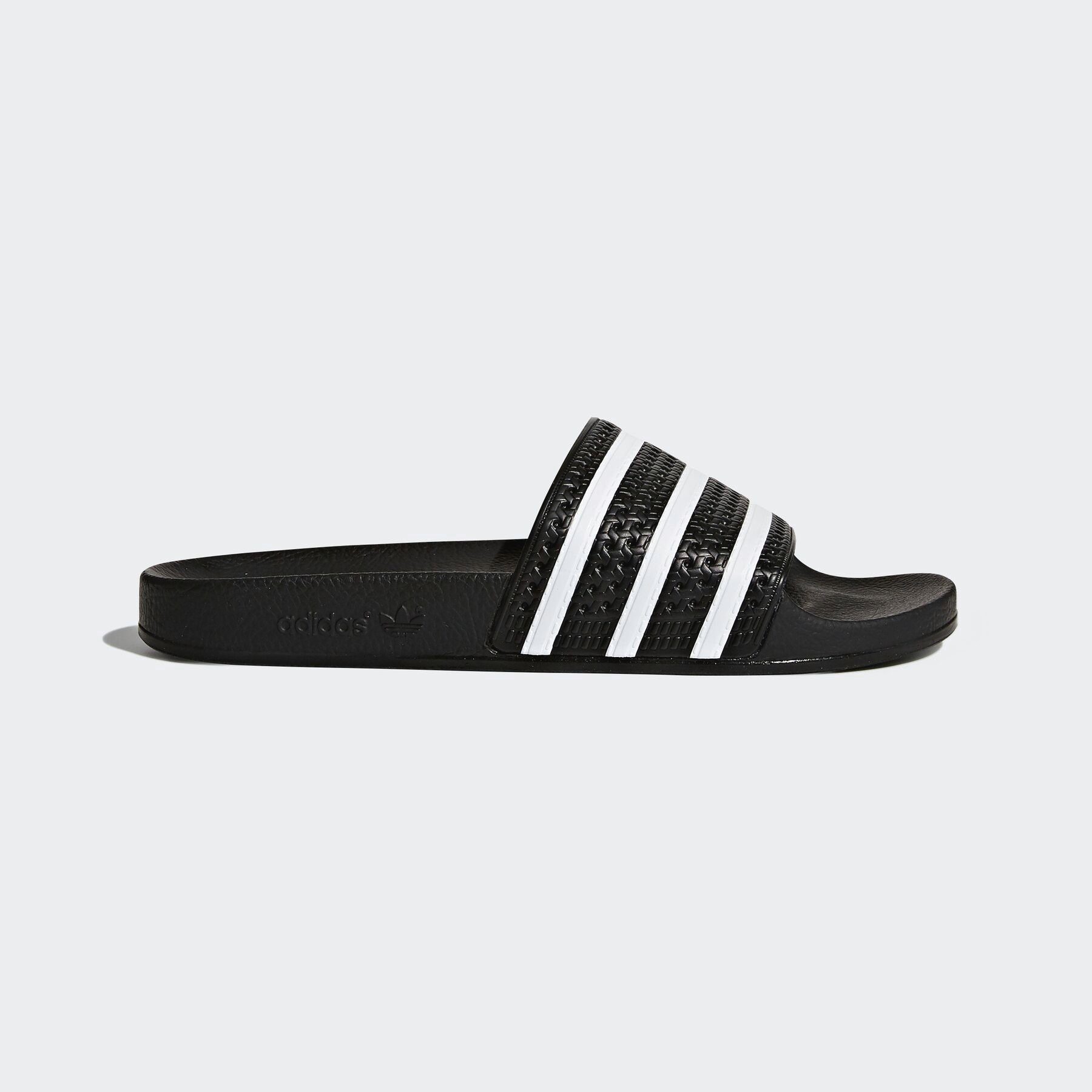 Core White Core Originals / ADILETTE Black Black / Badesandale adidas