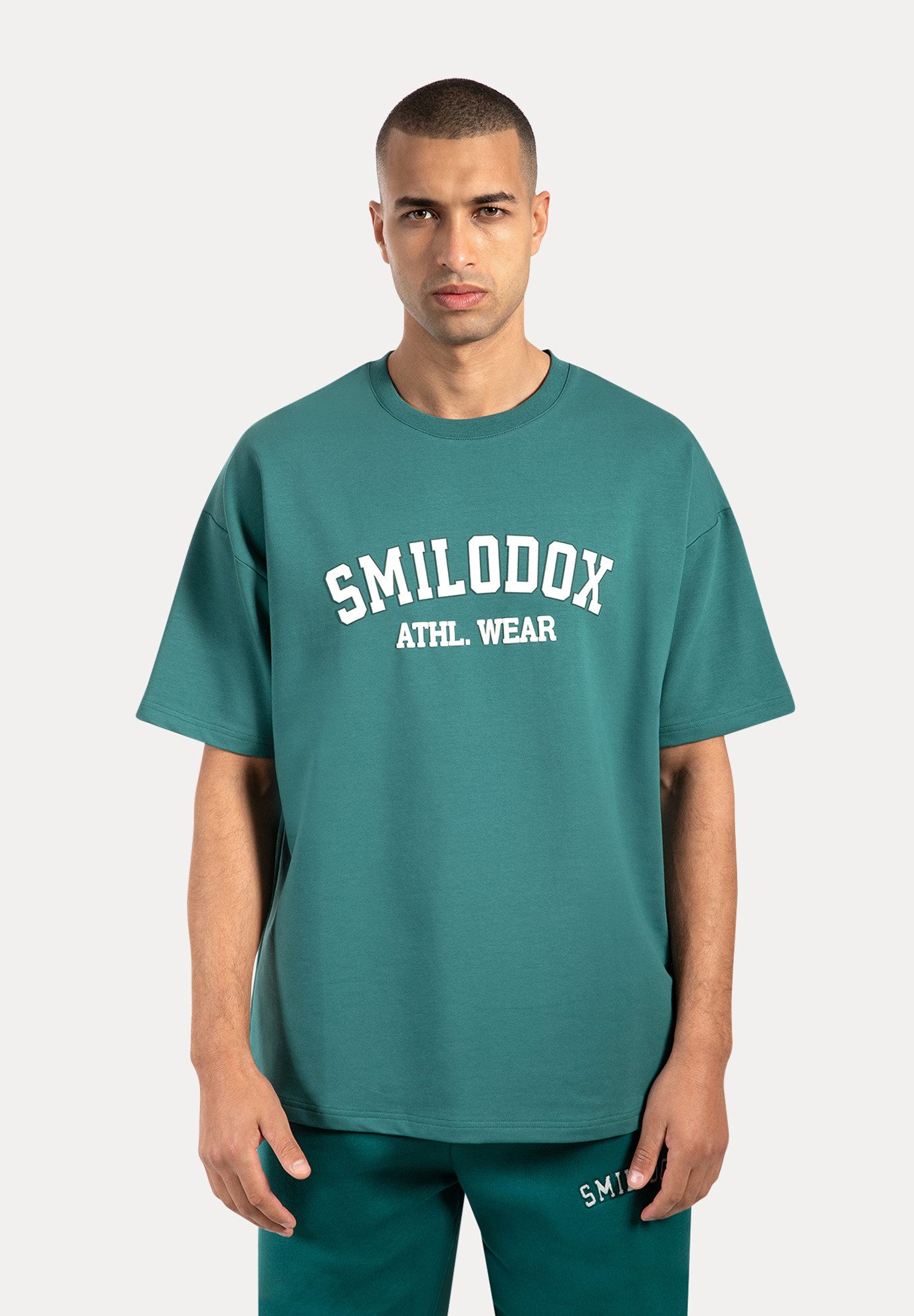 Smilodox T-Shirt Kayson, Locker geschnittenes Oversize Shirt mit Retro Frontprint bequemer Rundhalsausschnitt weiches Material Streetwear Look