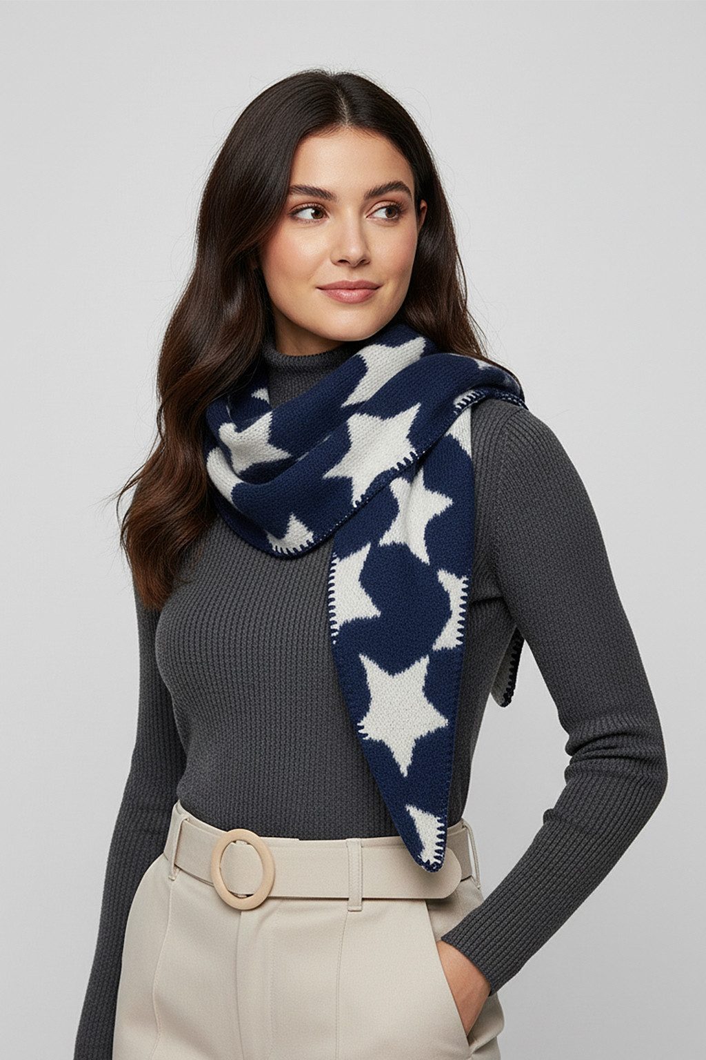 Faera Modeschal Flauschig mit Kontrastnaht, (1-St), 9428 in Navy günstig online kaufen