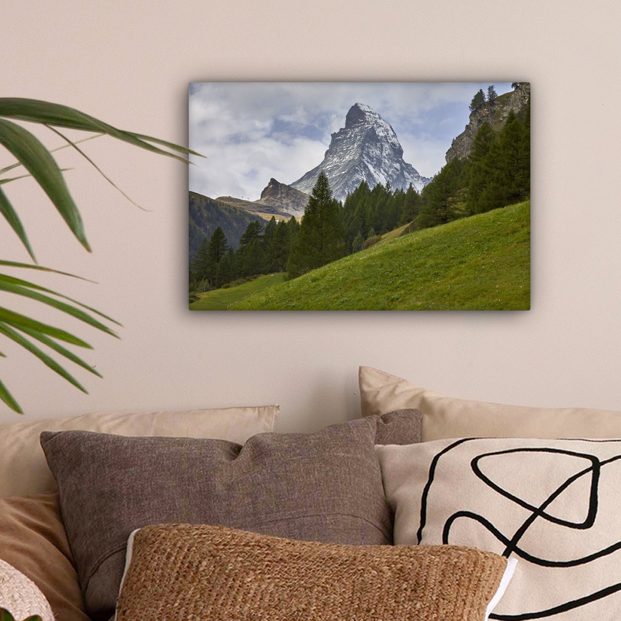 OneMillionCanvasses® Leinwandbild Das Schweizer Matterhorn hinter günstig online kaufen
