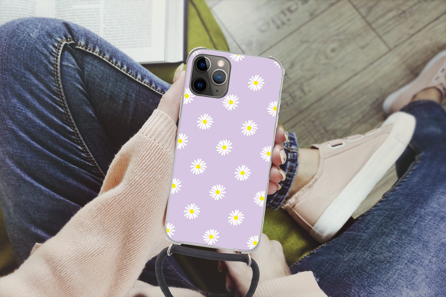 MuchoWow Handyhülle für Apple iPhone 13 Pro Max Gänseblümchen - Pastell - Weiß - Lila - Bl, Tragbare Handyhüllen mit Kette zum umhängen, Handykette Handyband
