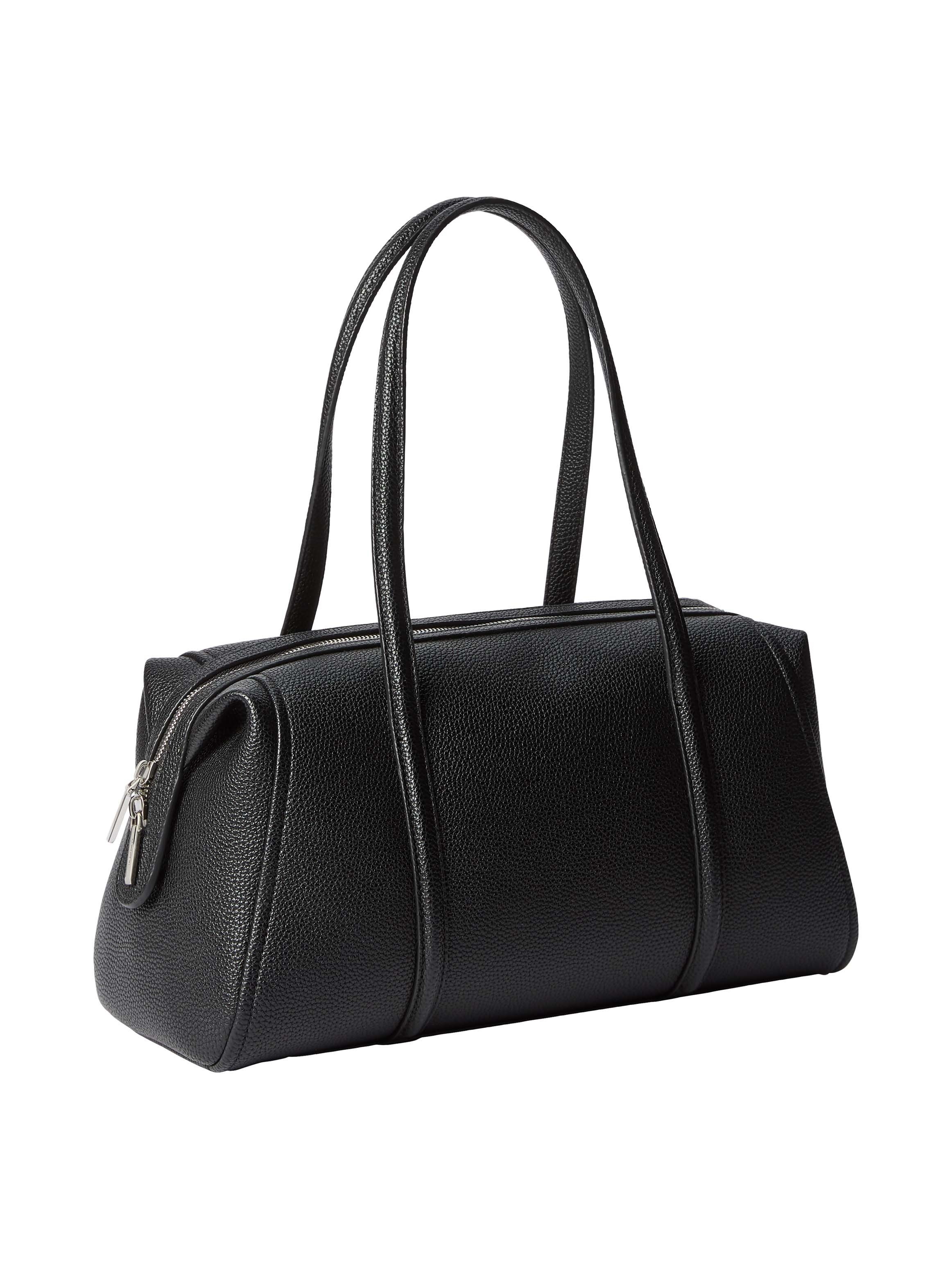 Calvin Klein Schultertasche EMBLEM HW PEBBLE DOCTOR SHOULDER, Damen Handtasche, Umhängetasche mit Reißverschluss