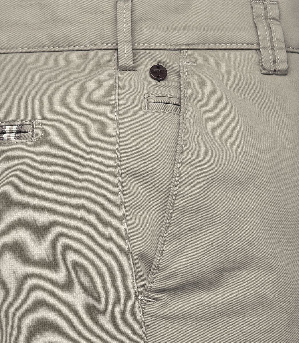 MEYER Shorts mit französischen braun Einschubtaschen