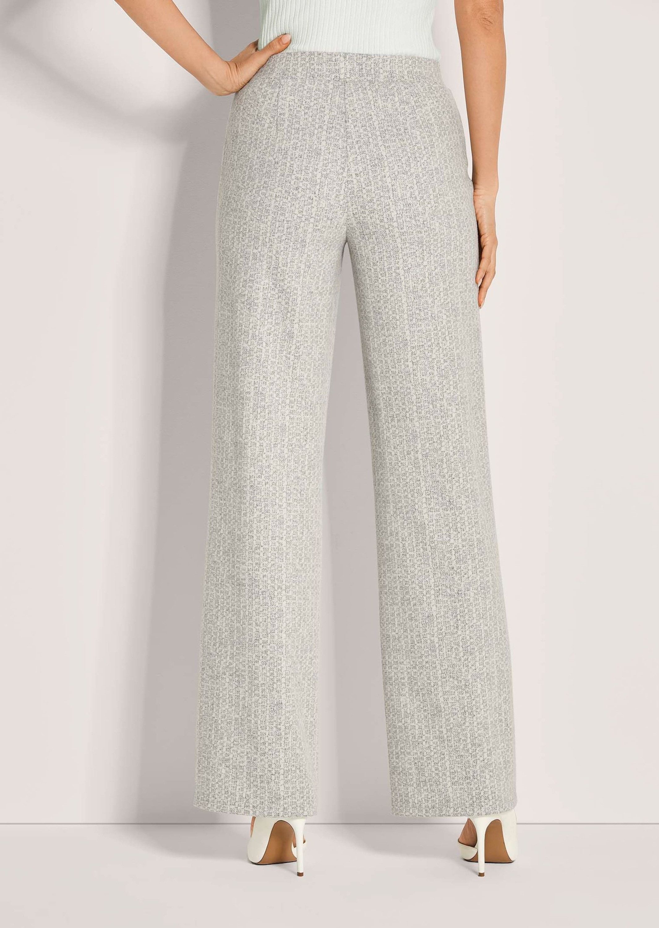 MADELEINE Schlupfhose Weite Bügelfaltenhose mit Allover-Muster Businesshose mit weiter Beinform, Schlupfbund und Längsbiesen