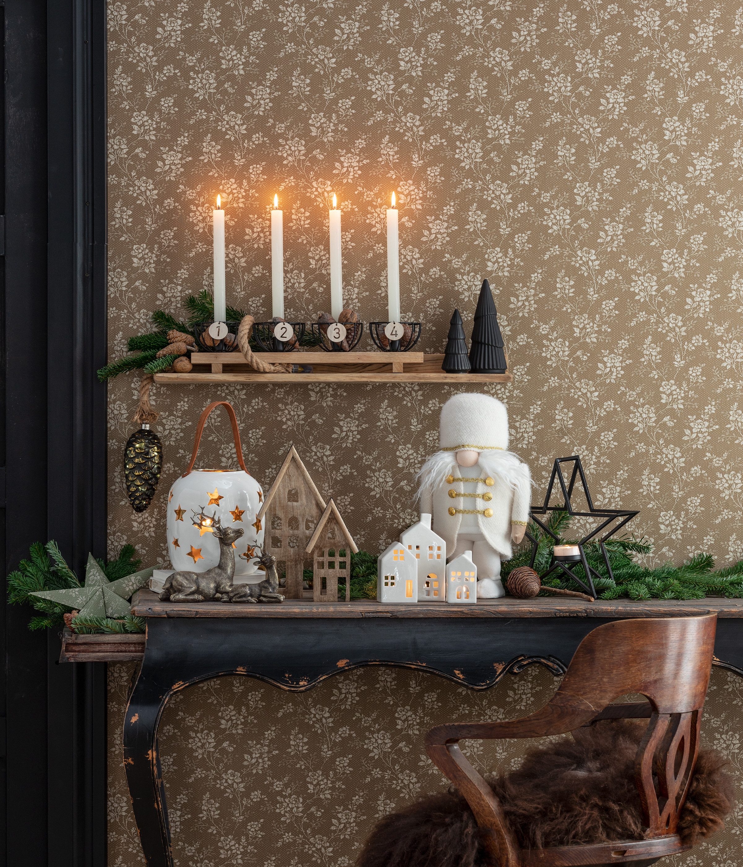 Dehner Weihnachtsfigur Laterne Emi mit Lederriemen, Ø 19.5 cm, Höhe 34 cm, günstig online kaufen