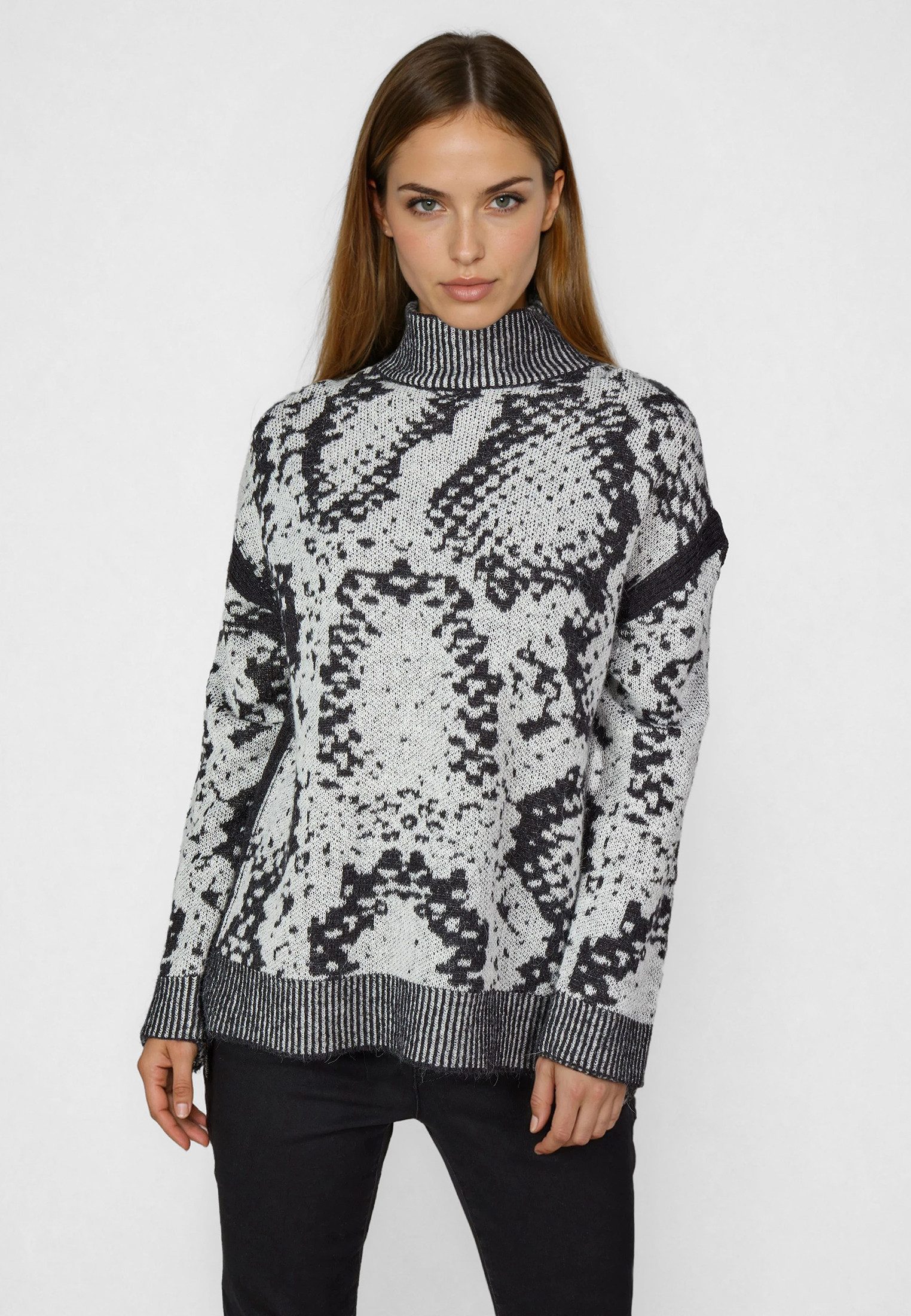 Stehkragenpullover